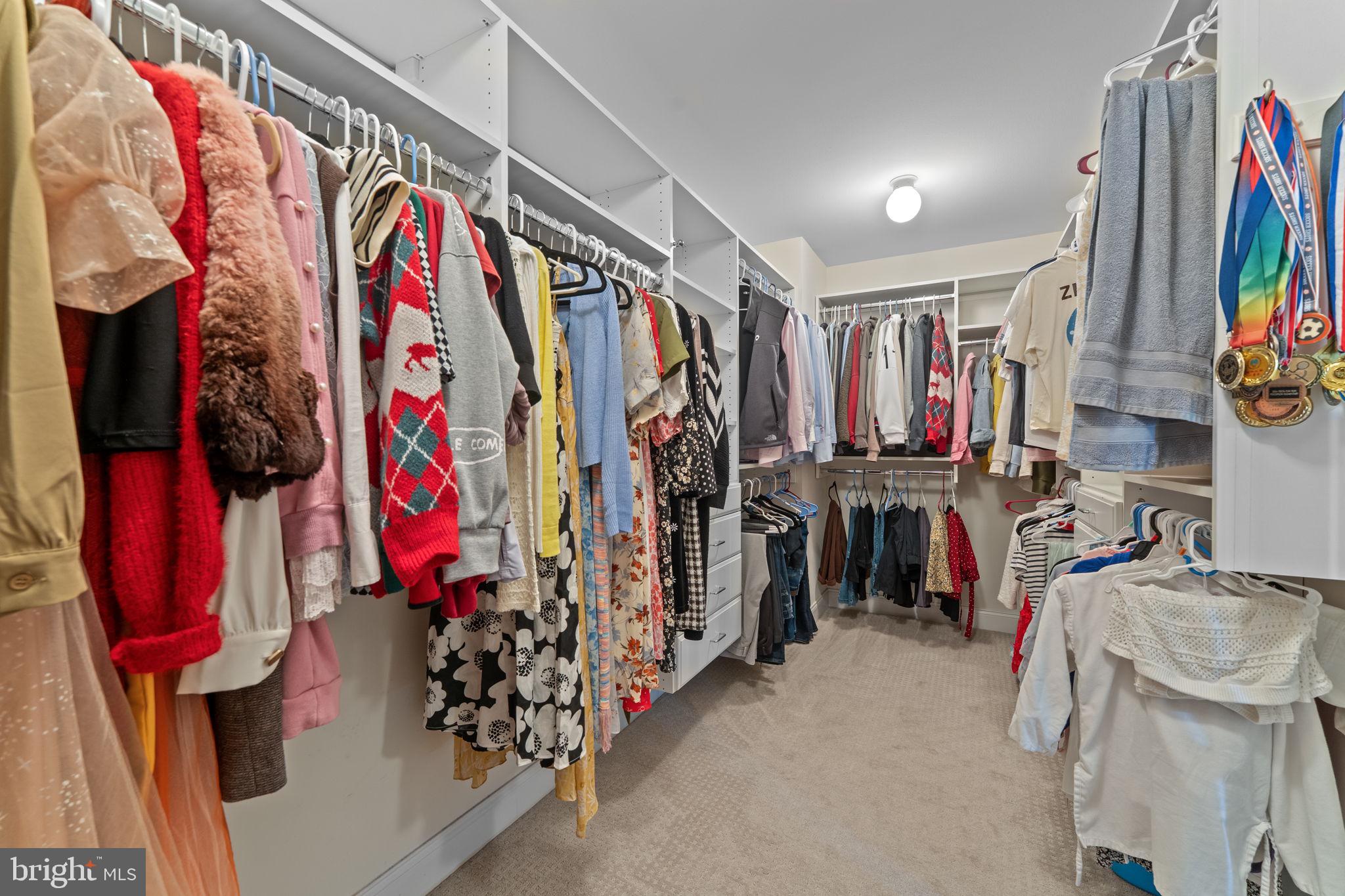 RIVERSIDE AT CHADDS - Residential