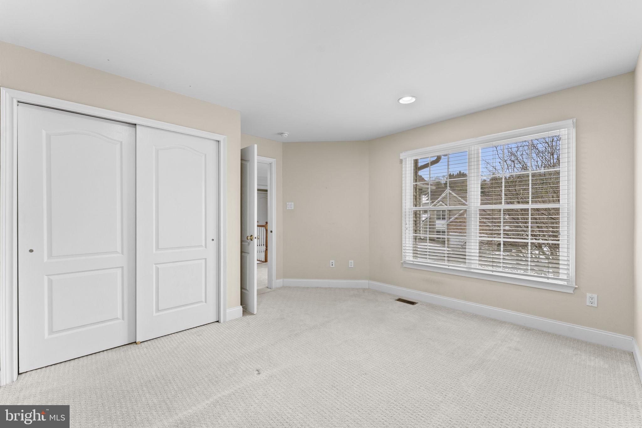 RIVERSIDE AT CHADDS - Residential