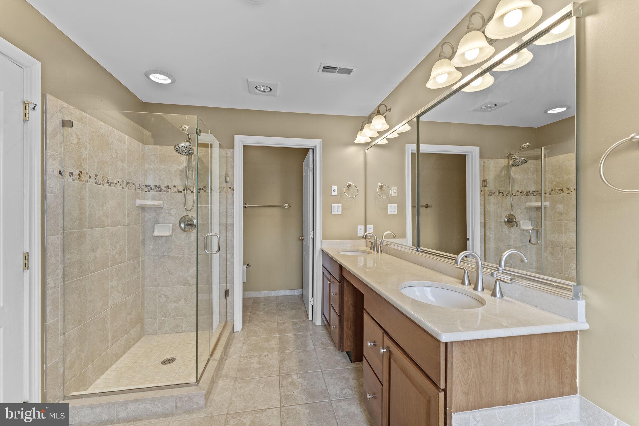 RIVERSIDE AT CHADDS - Residential