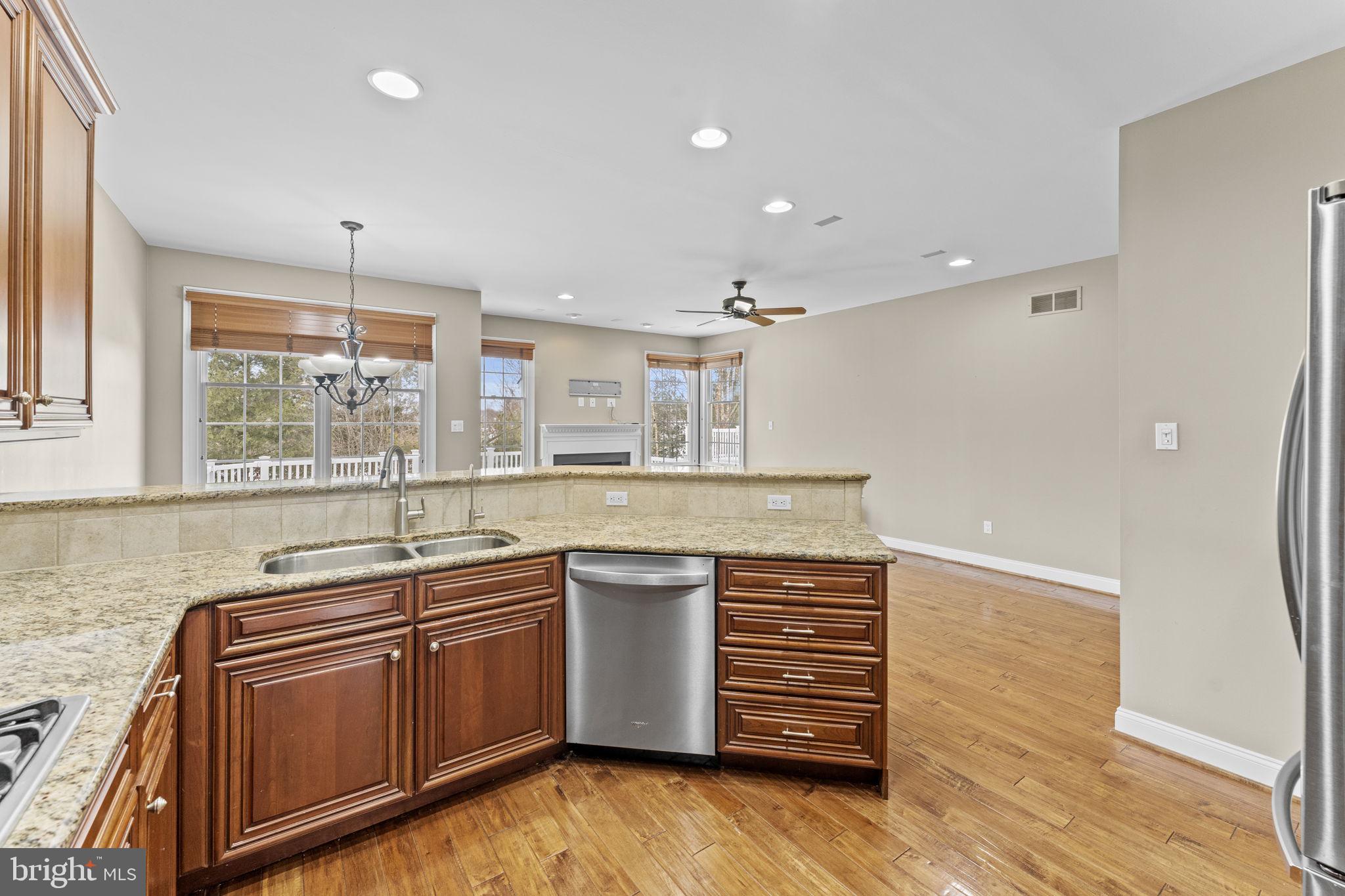 RIVERSIDE AT CHADDS - Residential