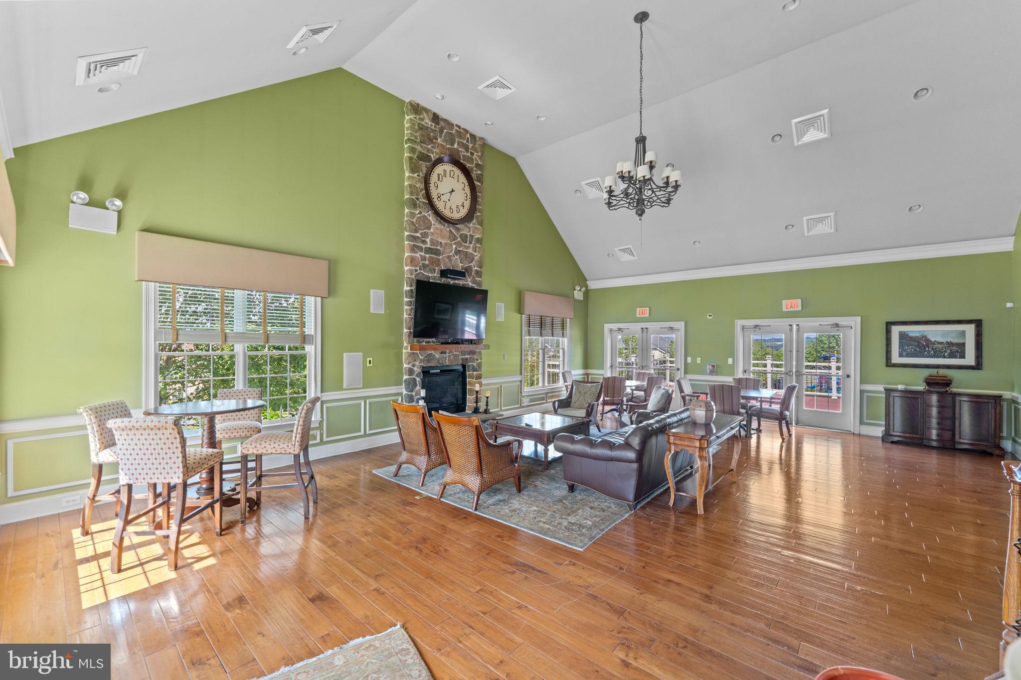 RIVERSIDE AT CHADDS - Residential