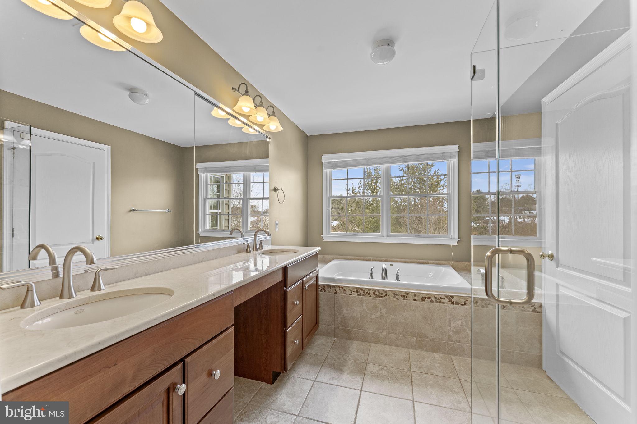 RIVERSIDE AT CHADDS - Residential