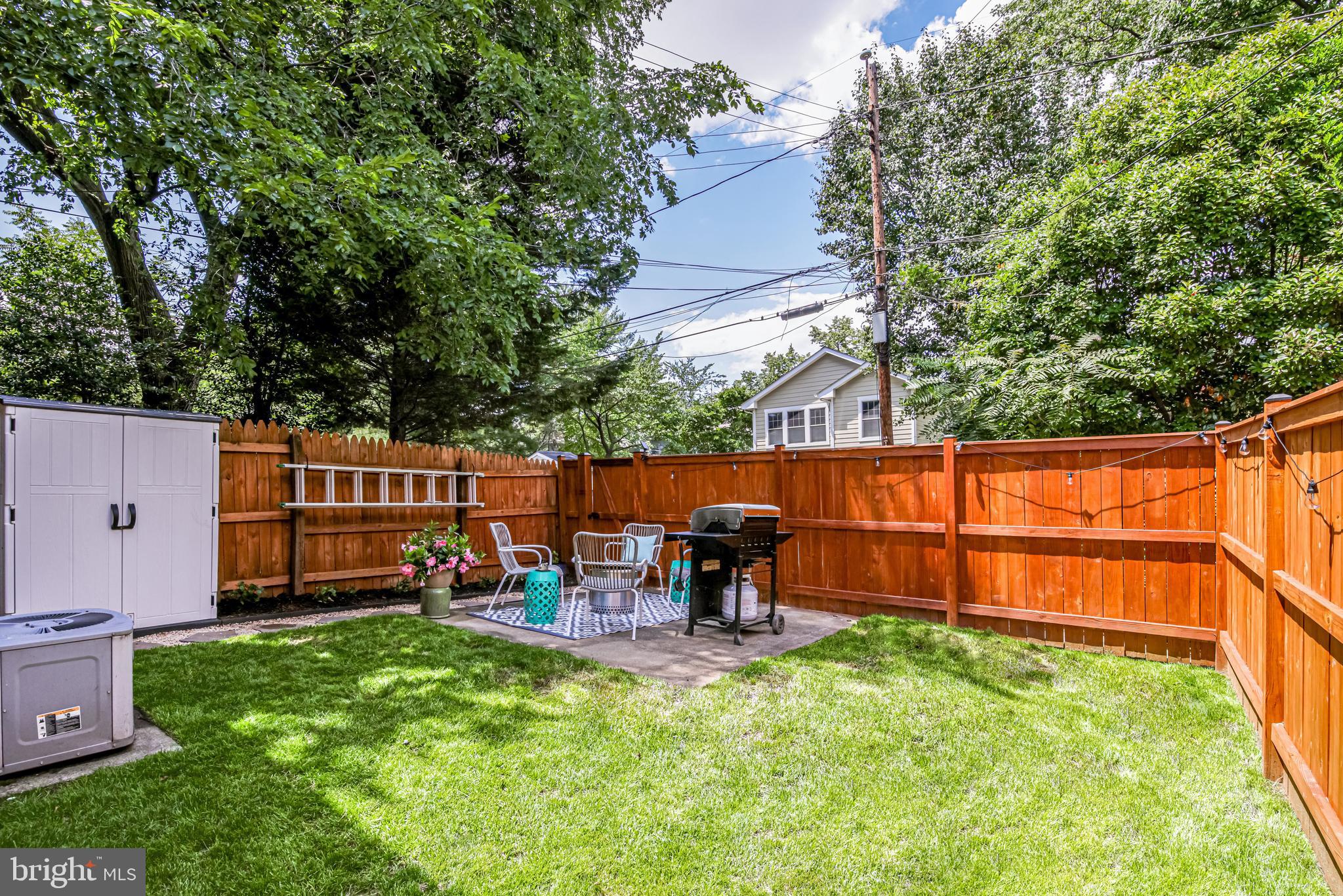 ROSEMONT - Residential