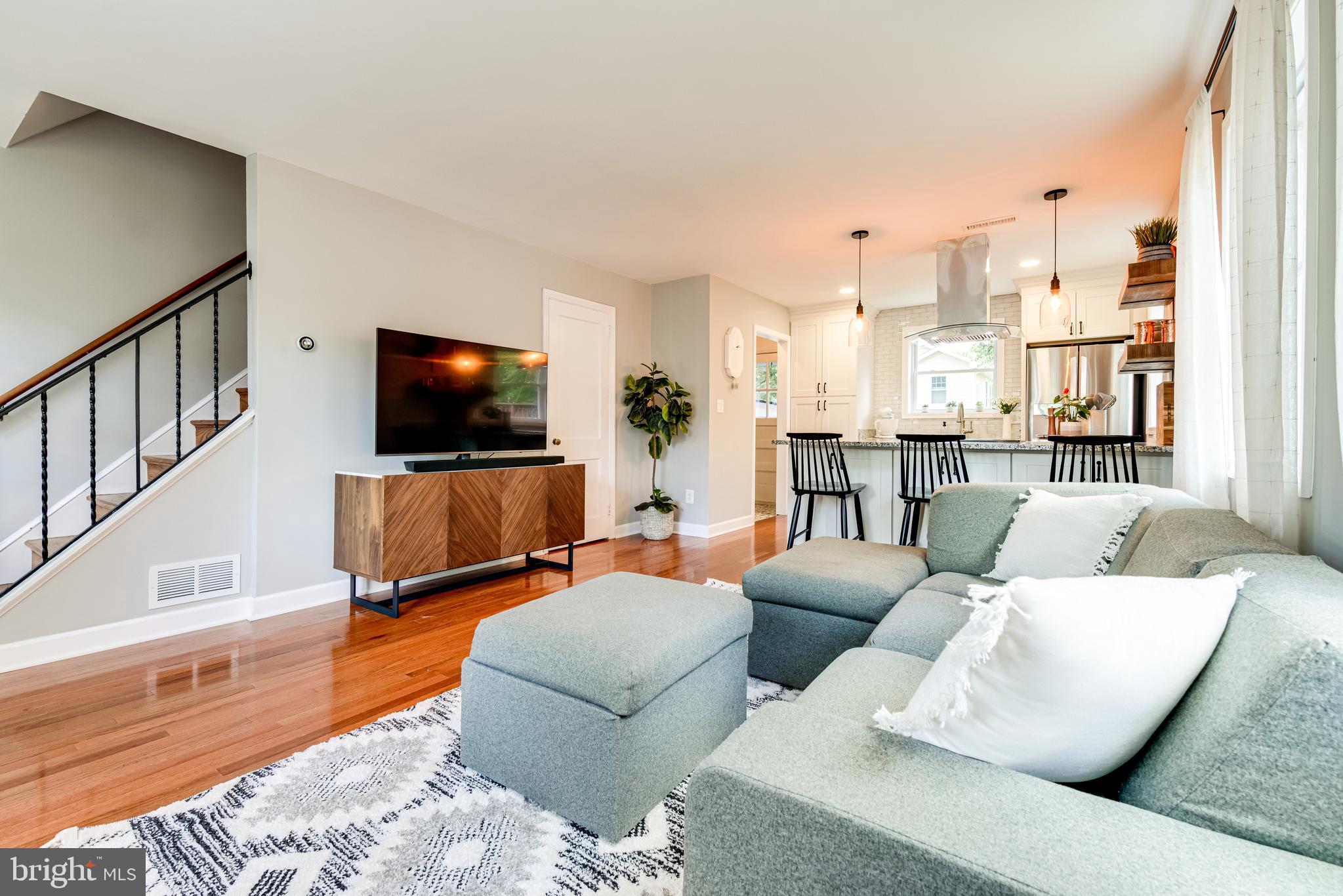 ROSEMONT - Residential