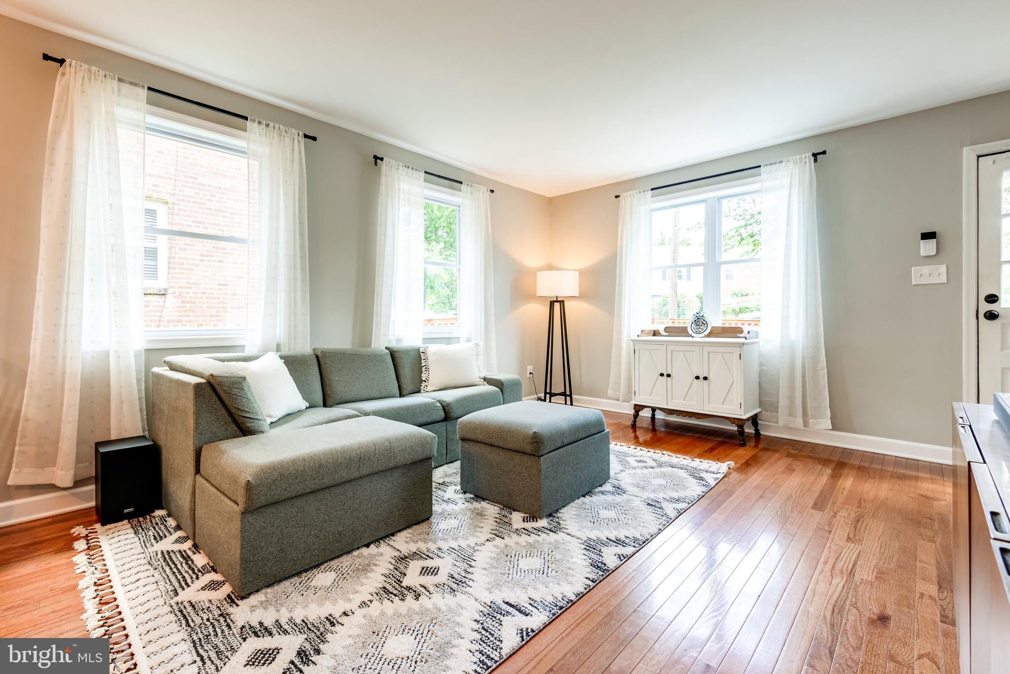 ROSEMONT - Residential