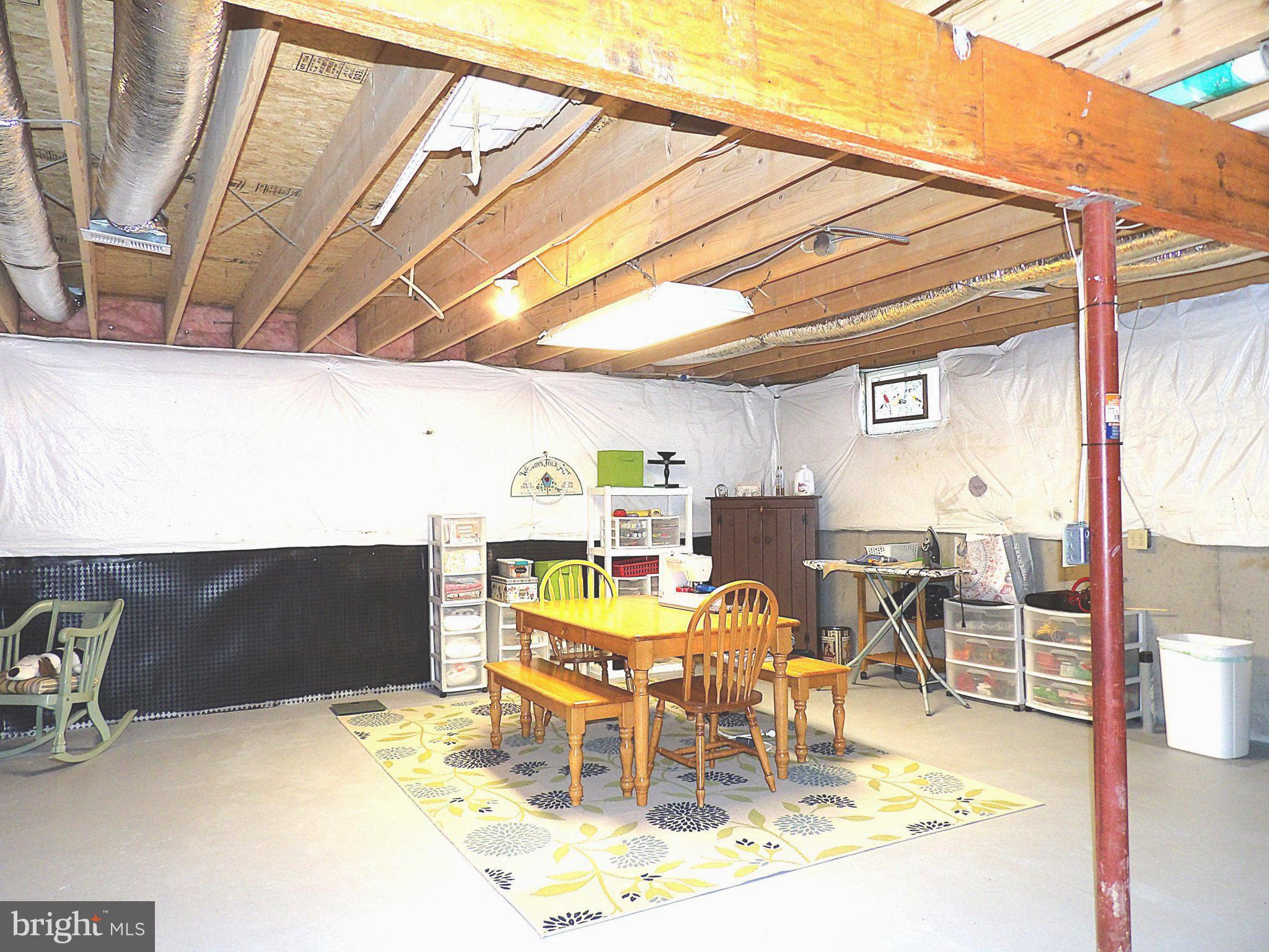 LAUREL RIDGE - Residential