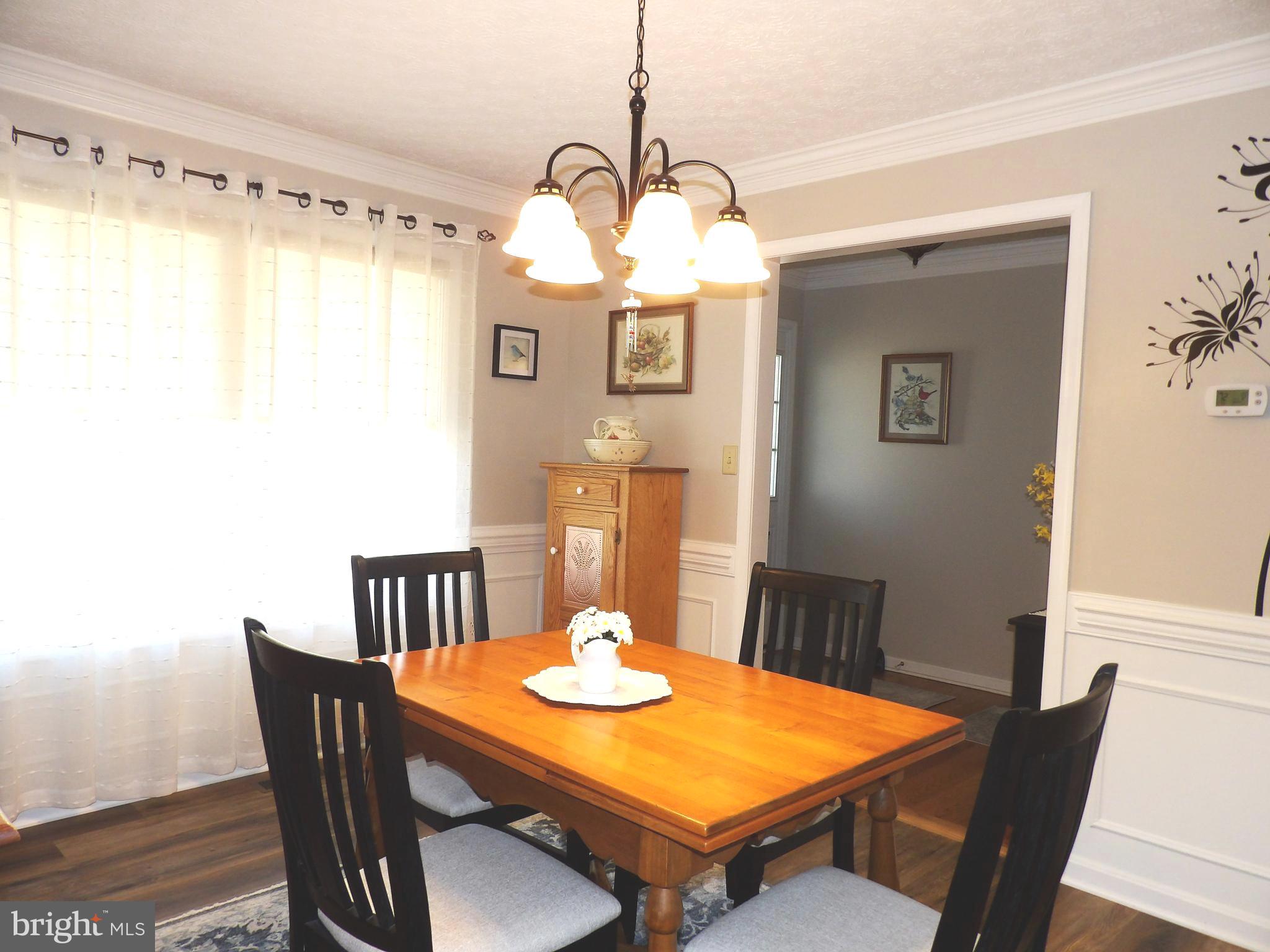 LAUREL RIDGE - Residential