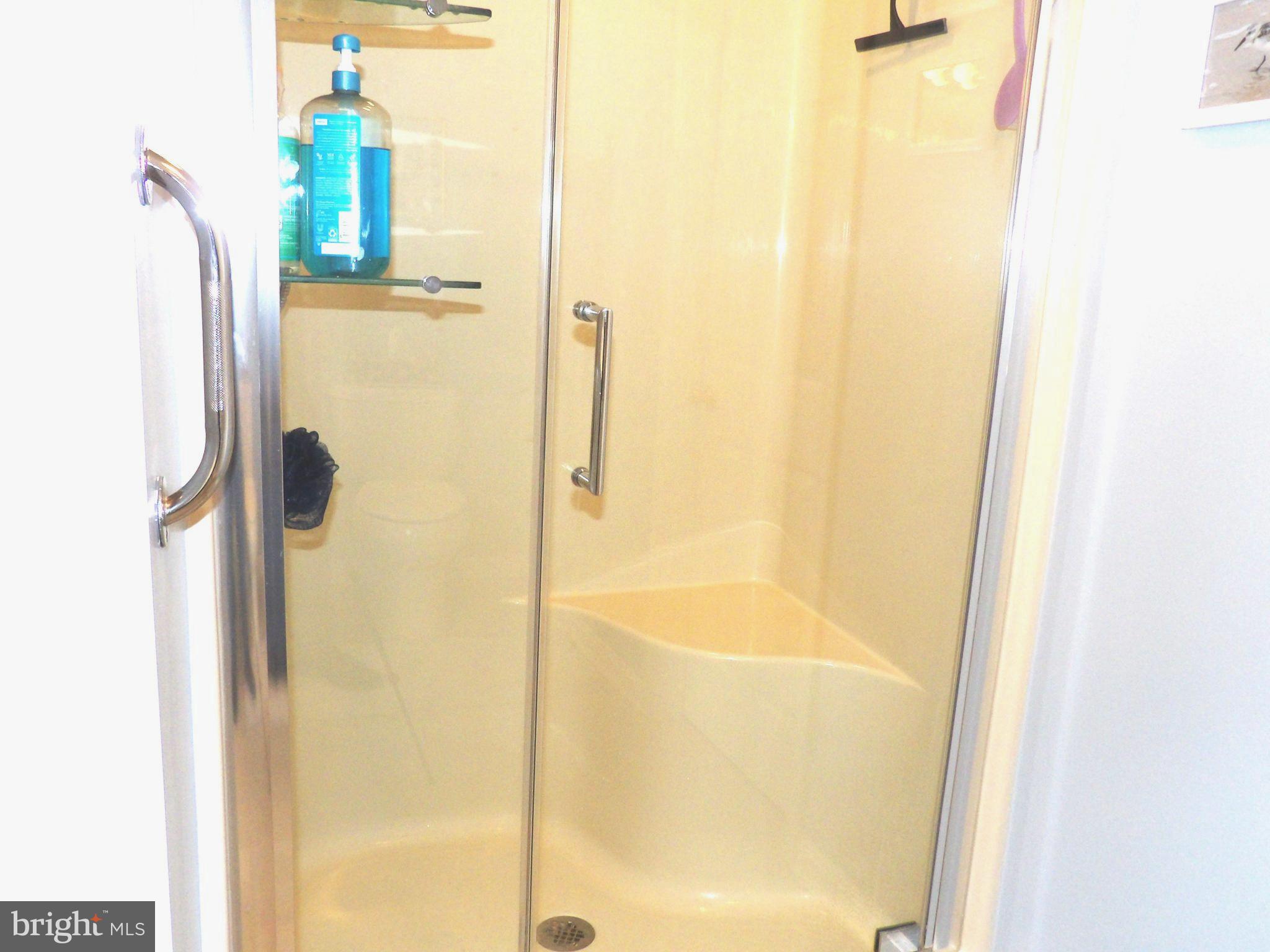 LAUREL RIDGE - Residential