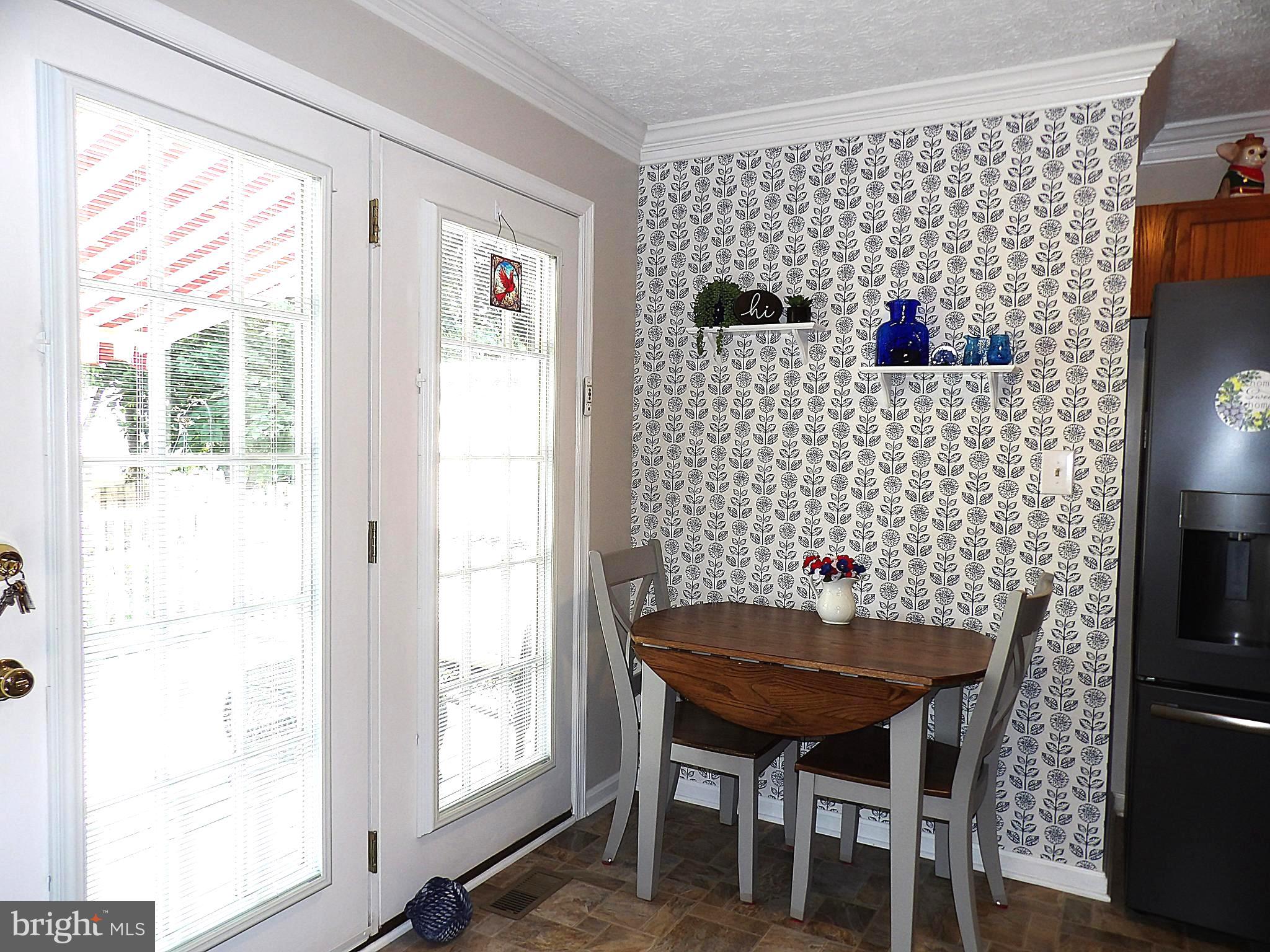 LAUREL RIDGE - Residential