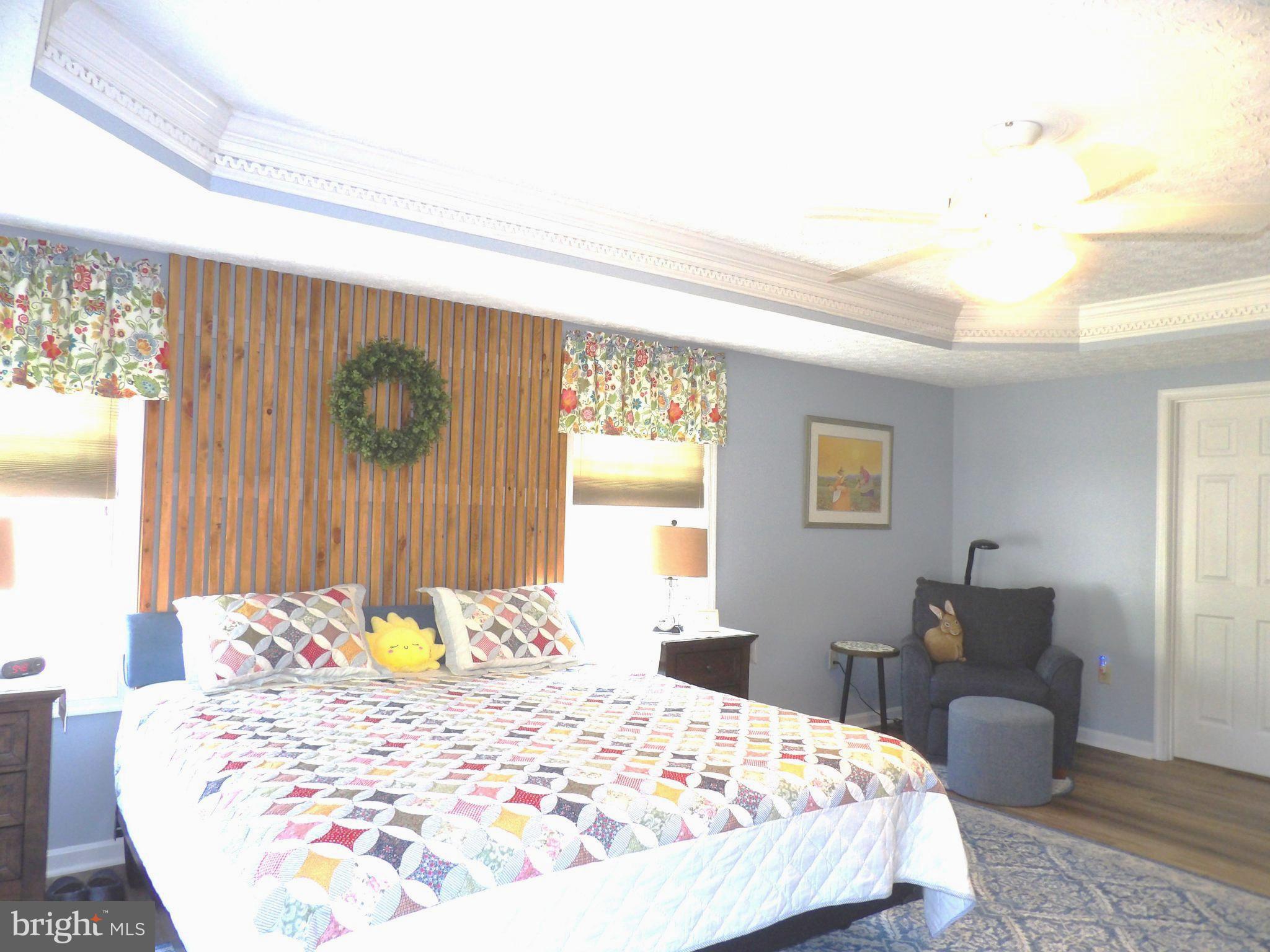 LAUREL RIDGE - Residential