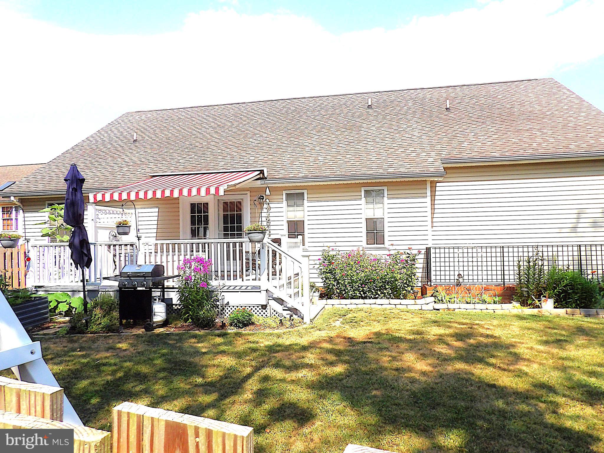 LAUREL RIDGE - Residential