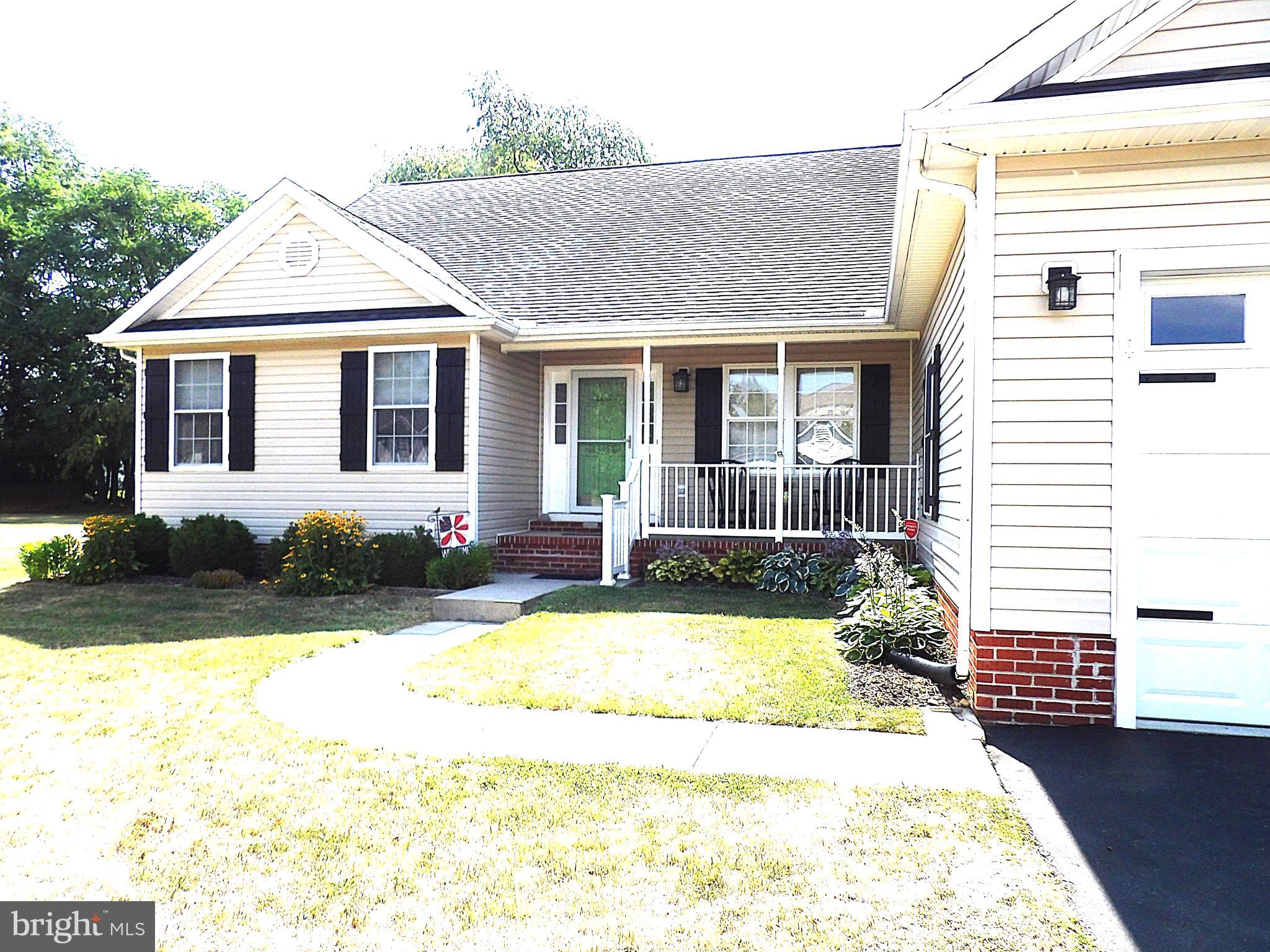 LAUREL RIDGE - Residential