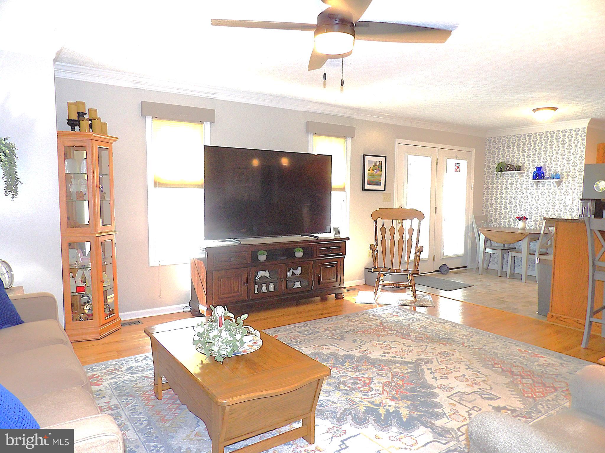 LAUREL RIDGE - Residential