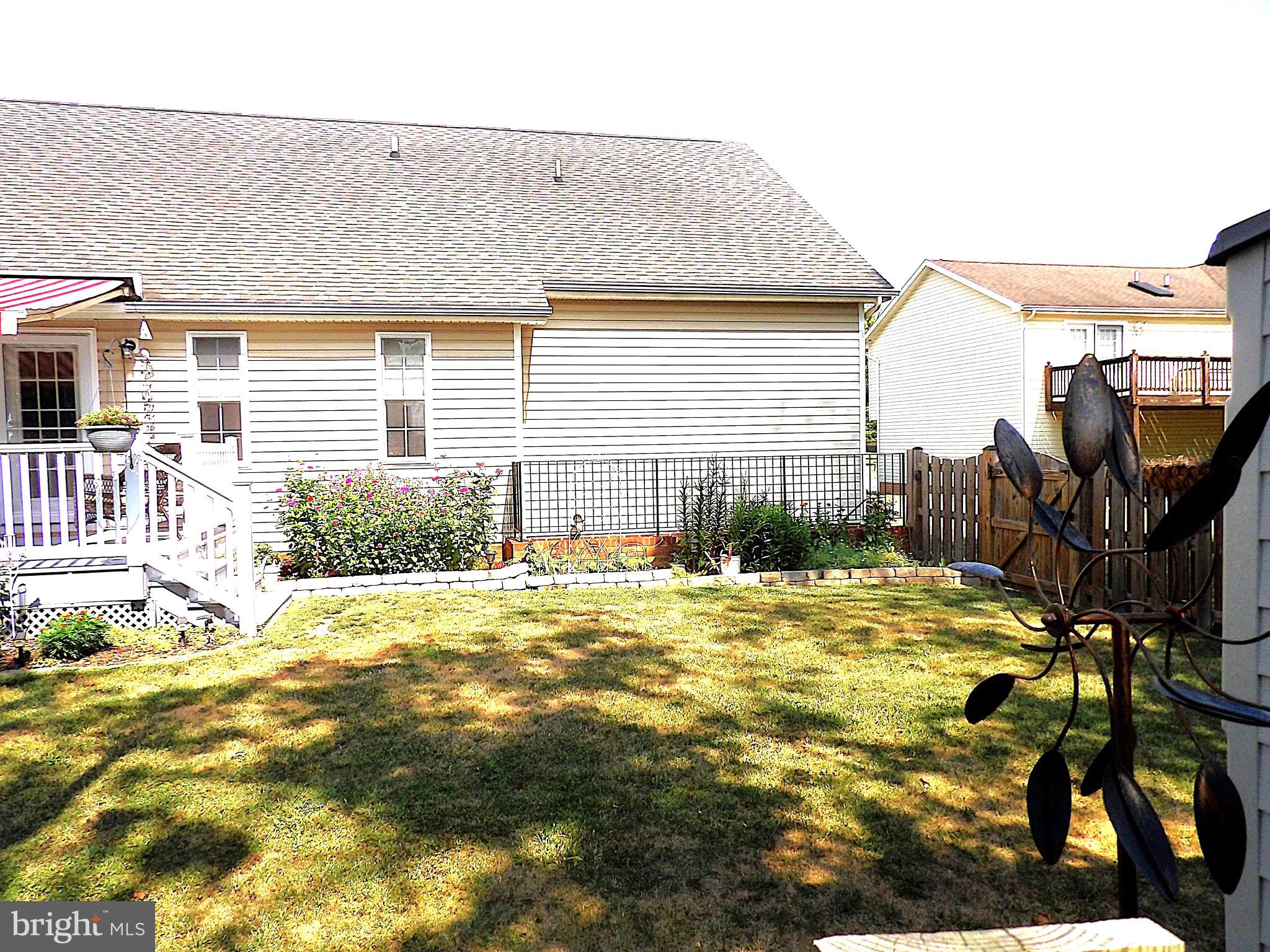 LAUREL RIDGE - Residential