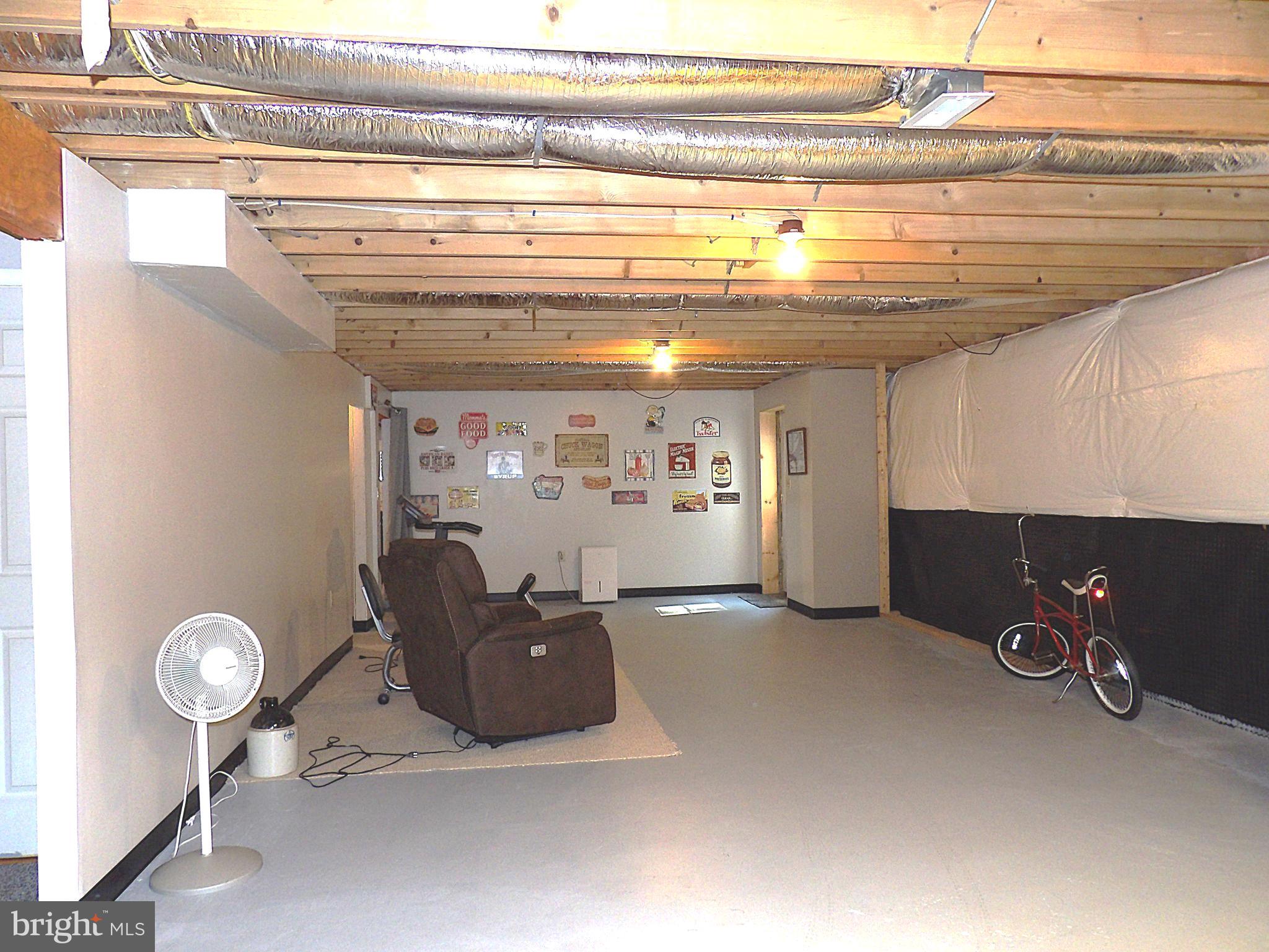 LAUREL RIDGE - Residential