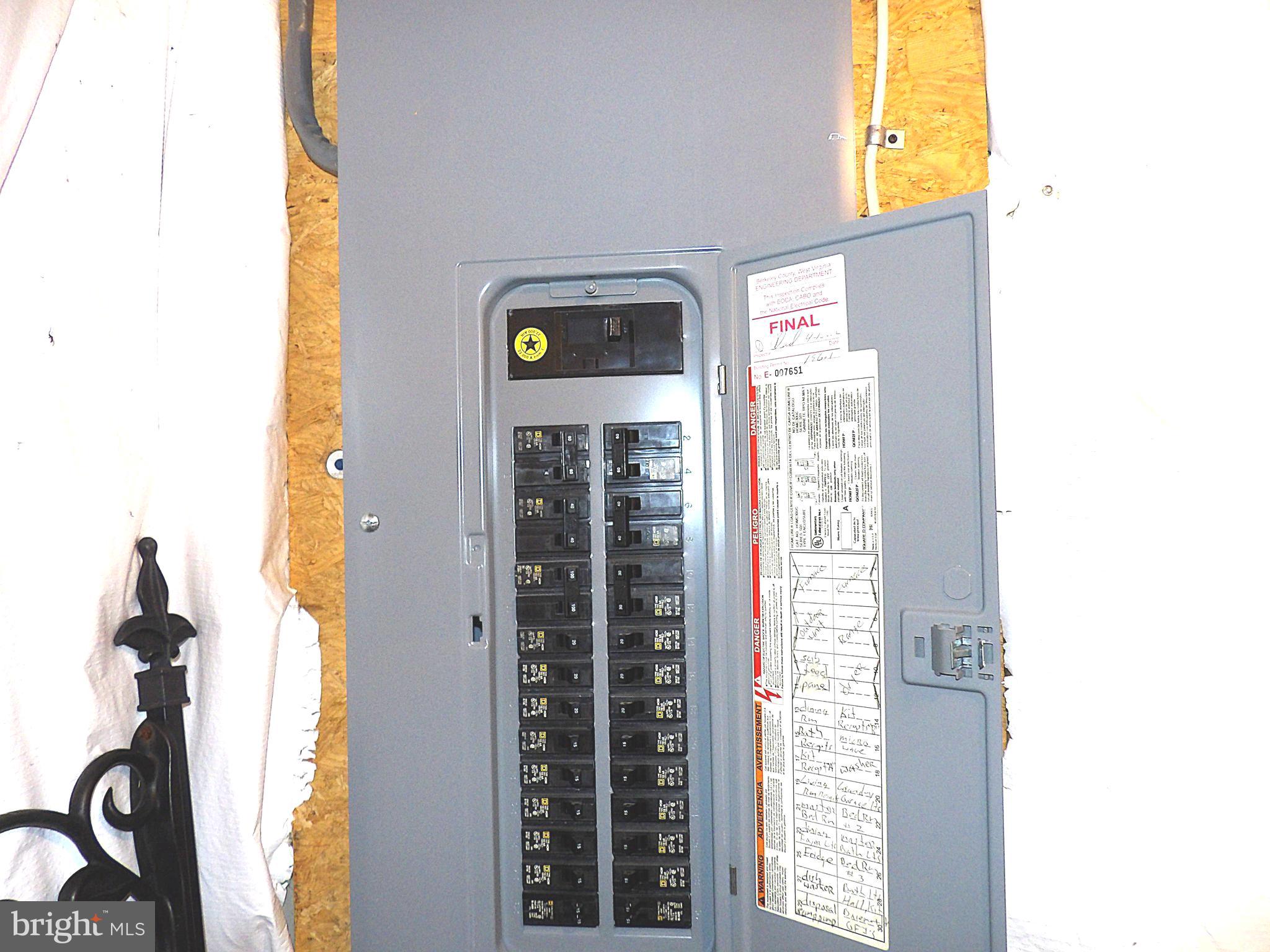 LAUREL RIDGE - Residential