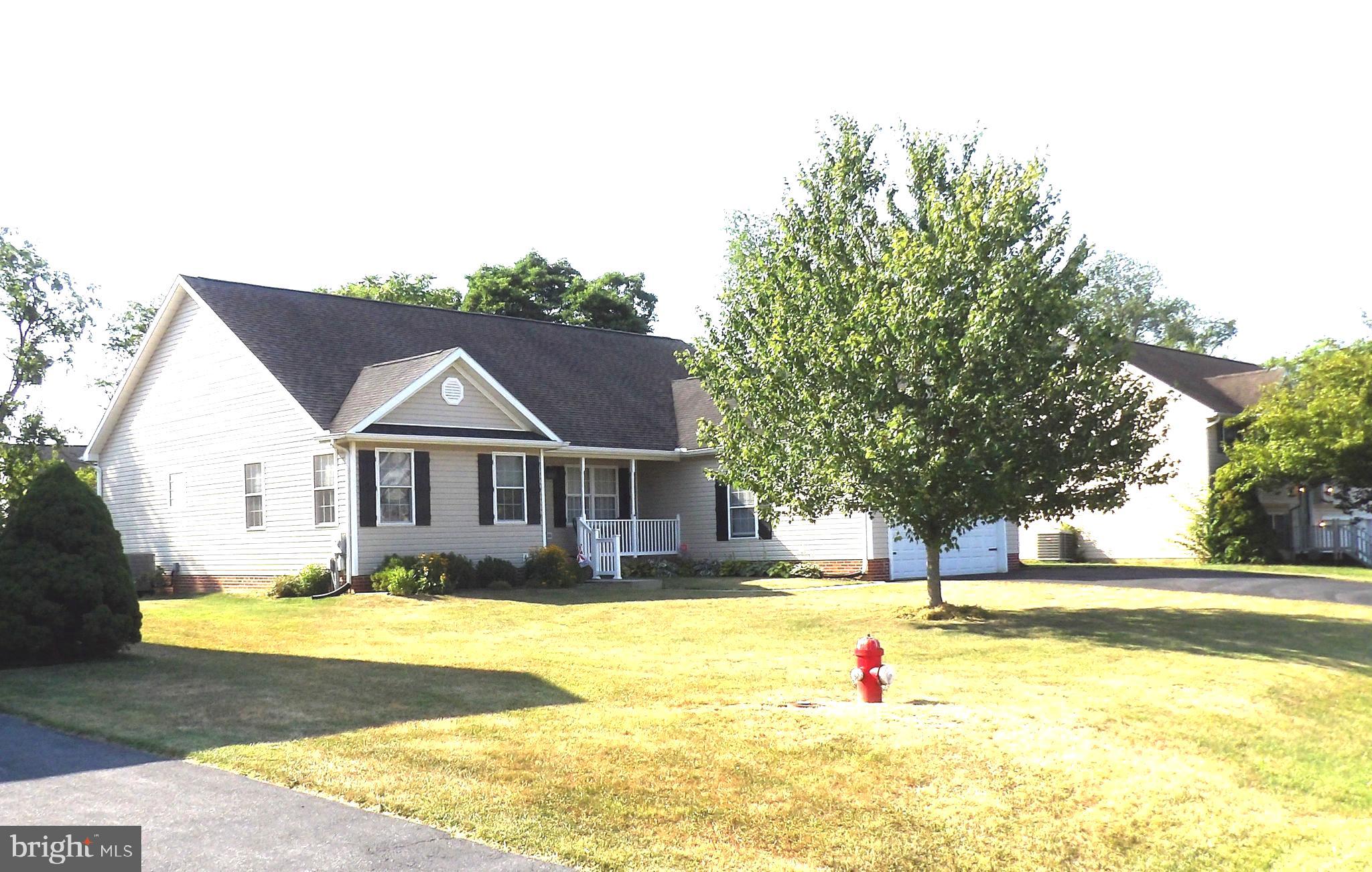 LAUREL RIDGE - Residential