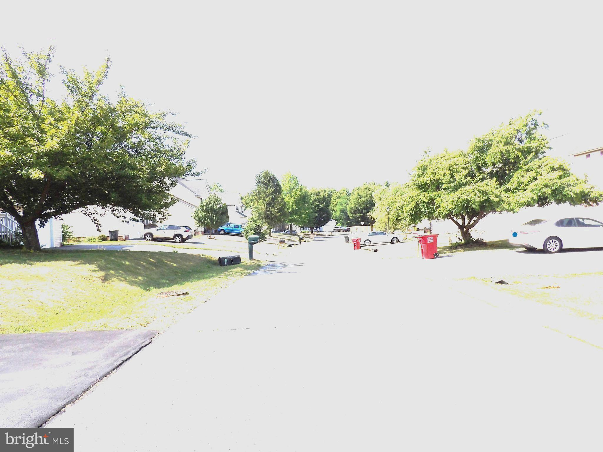 LAUREL RIDGE - Residential