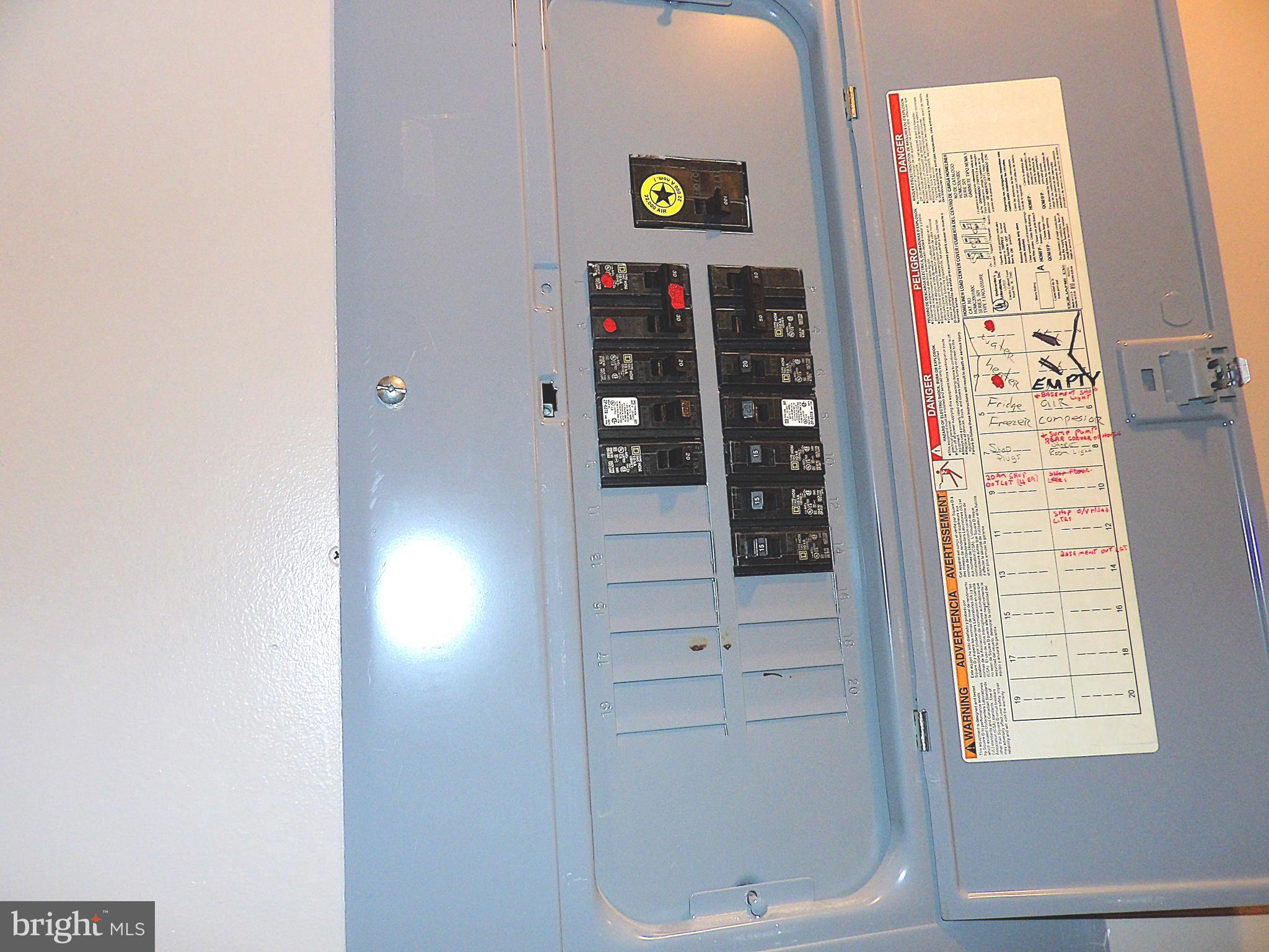 LAUREL RIDGE - Residential