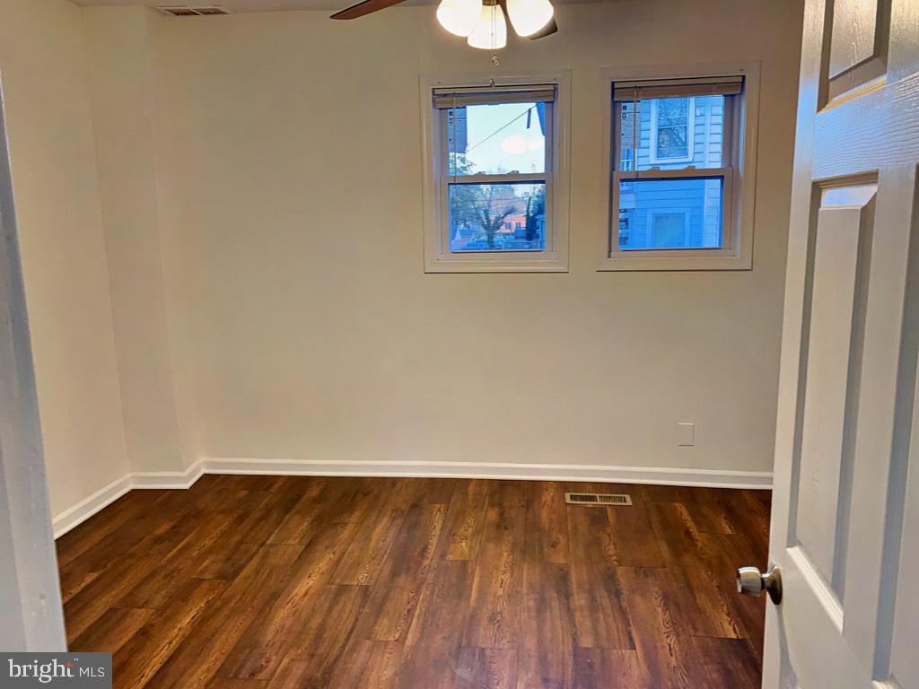 GWYNN OAK - Residential Lease