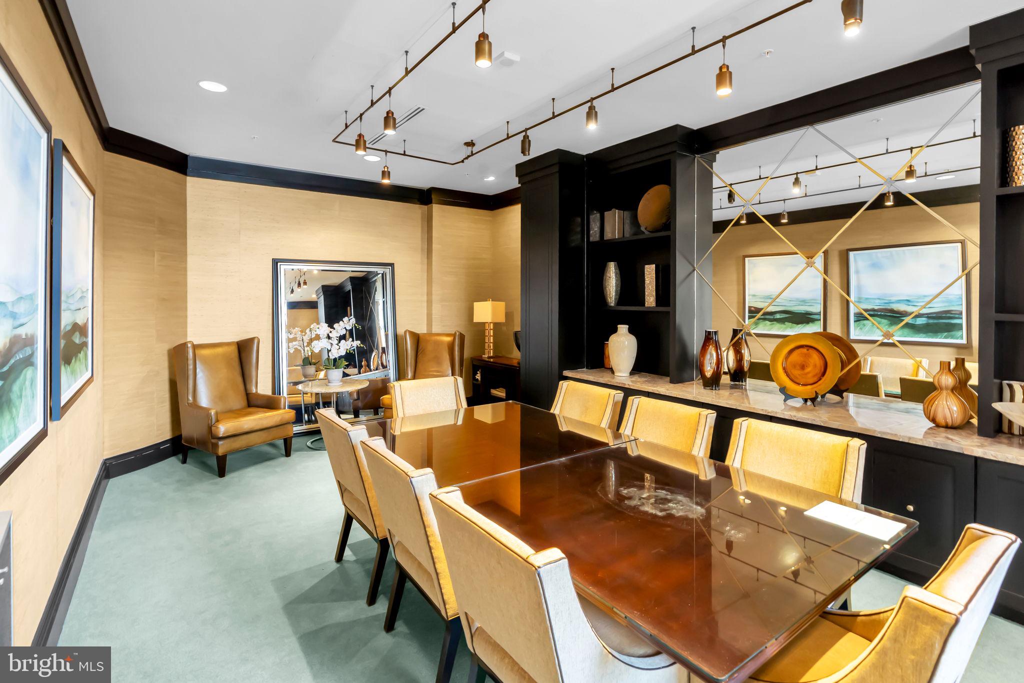 ONE PARK CREST CONDOMINIUM - Residential