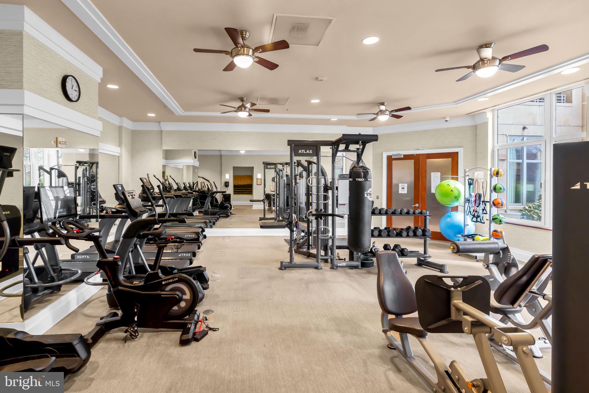 ONE PARK CREST CONDOMINIUM - Residential