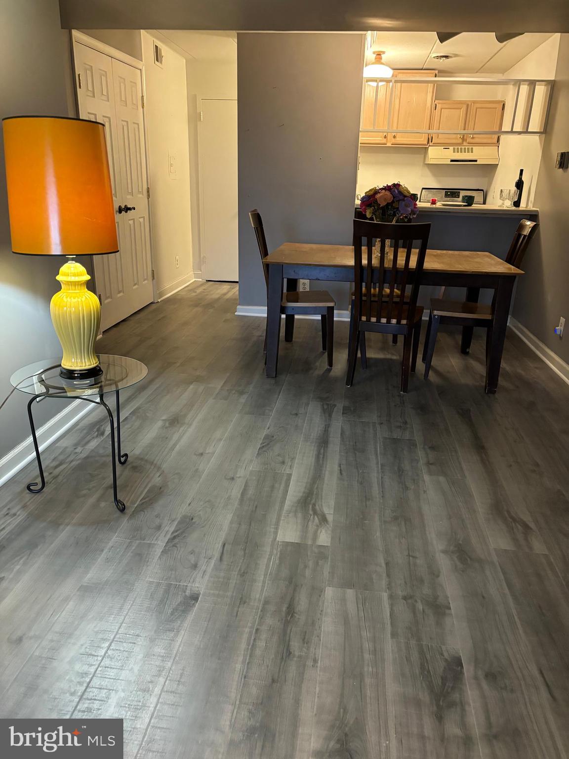 HUNTINGTON CLUB - Residential Lease