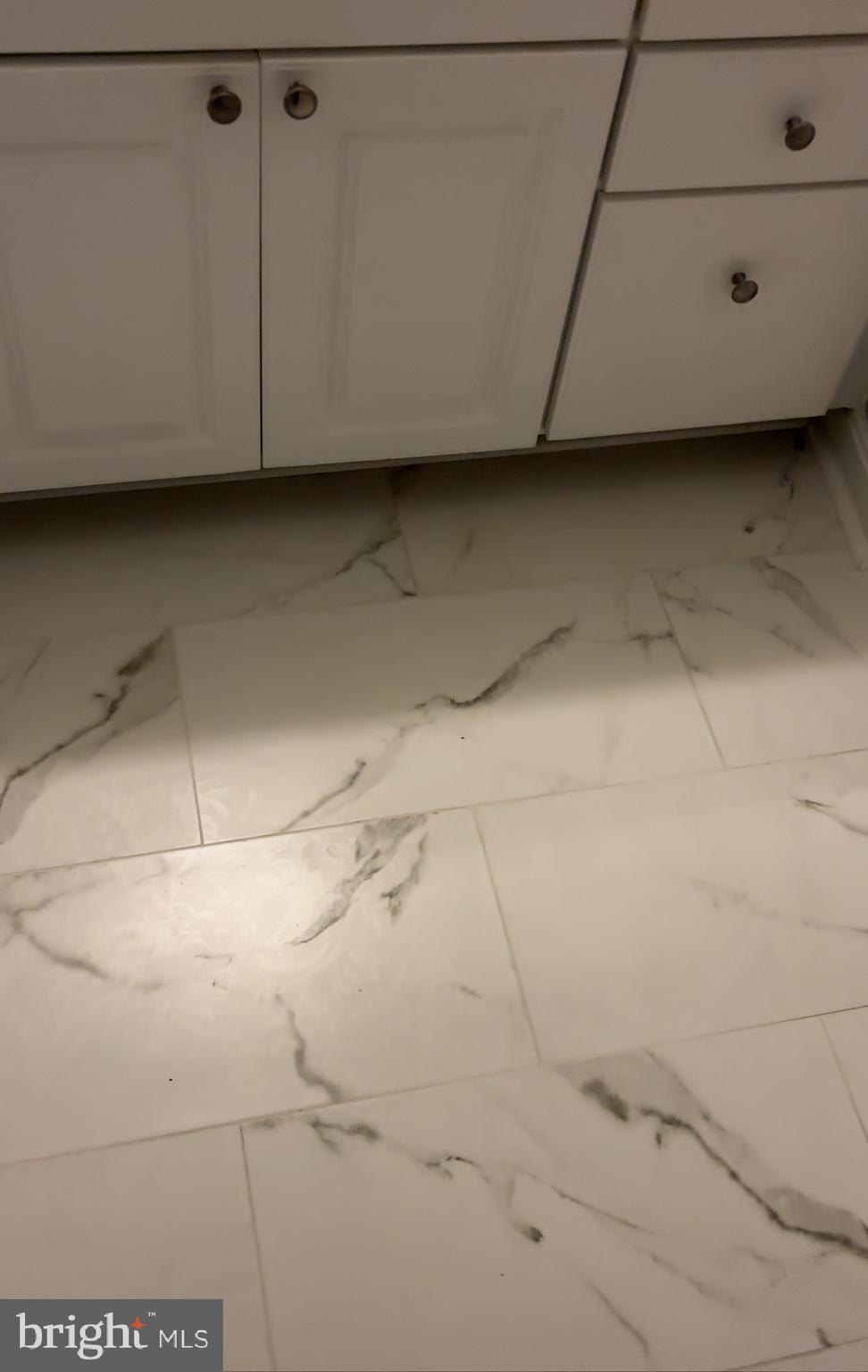 HUNTINGTON CLUB - Residential Lease