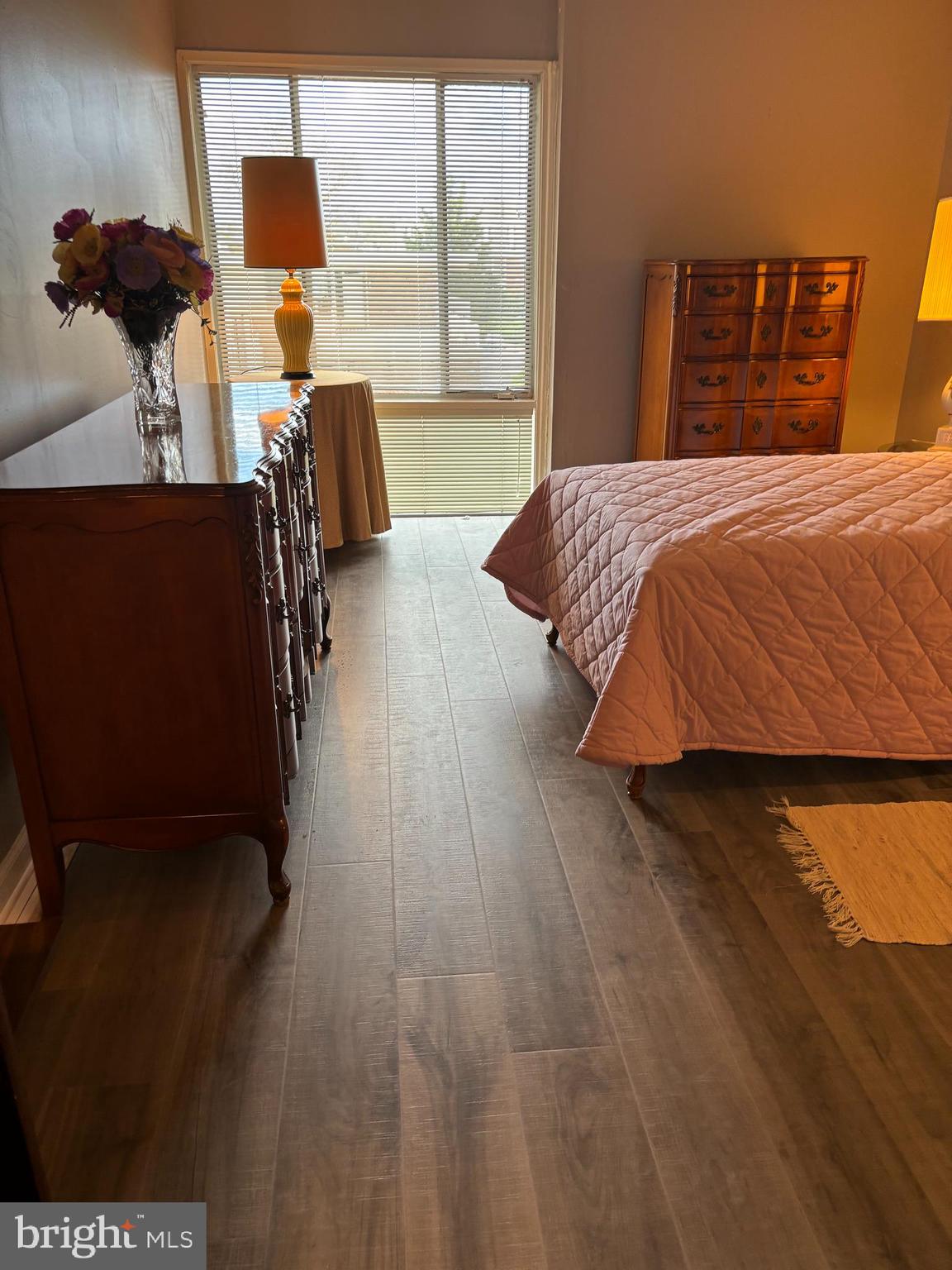 HUNTINGTON CLUB - Residential Lease