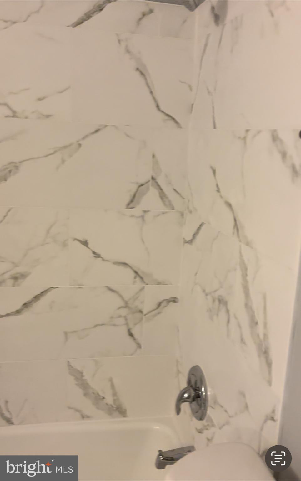 HUNTINGTON CLUB - Residential Lease