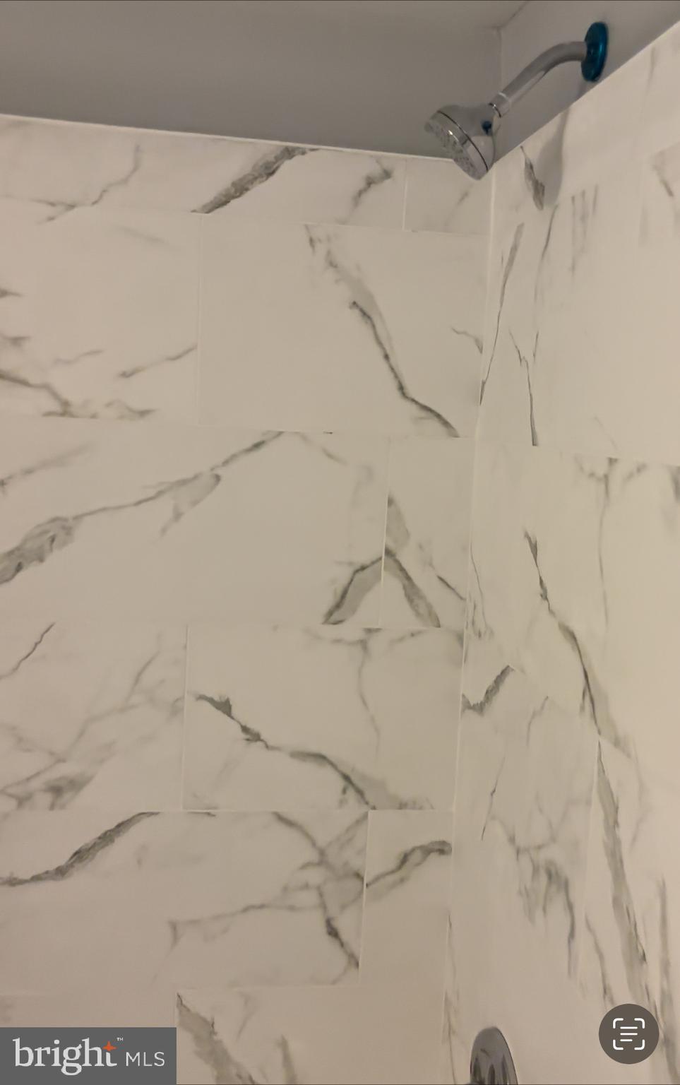 HUNTINGTON CLUB - Residential Lease