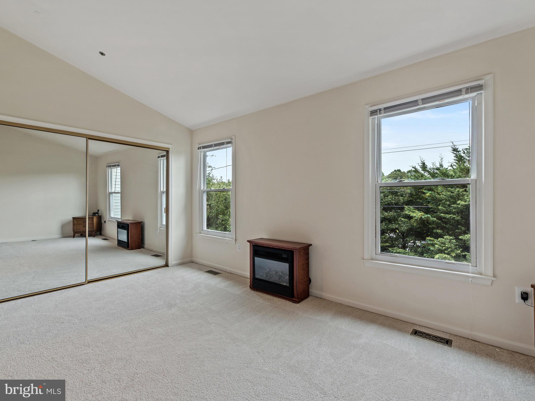 GREENCASTLE WOODS - Residential