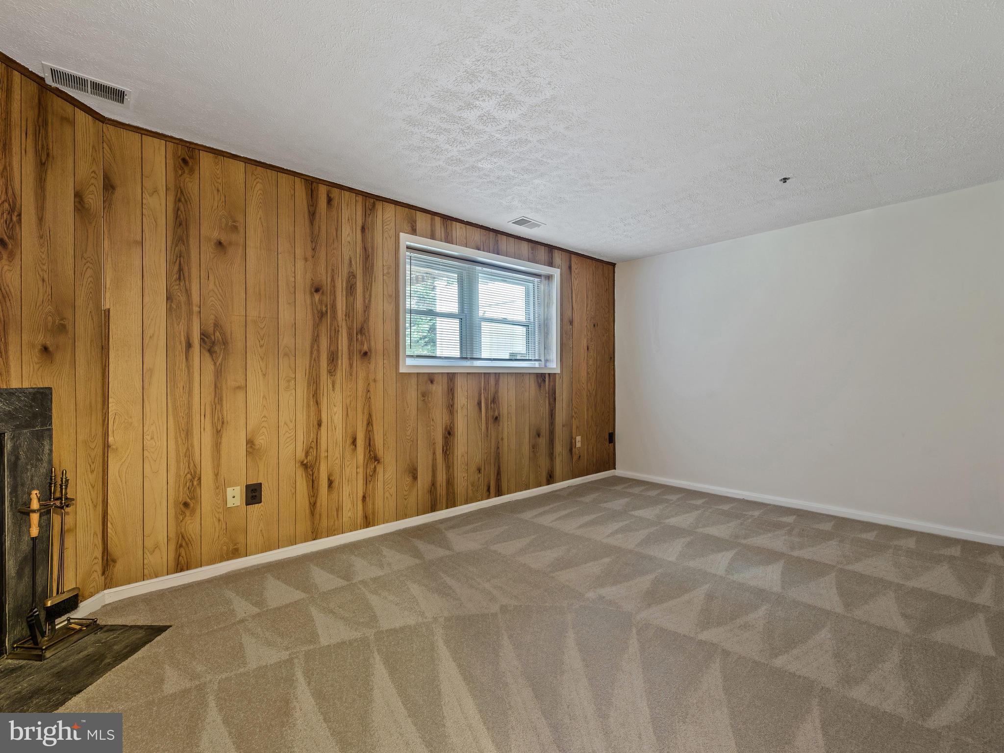 GREENCASTLE WOODS - Residential