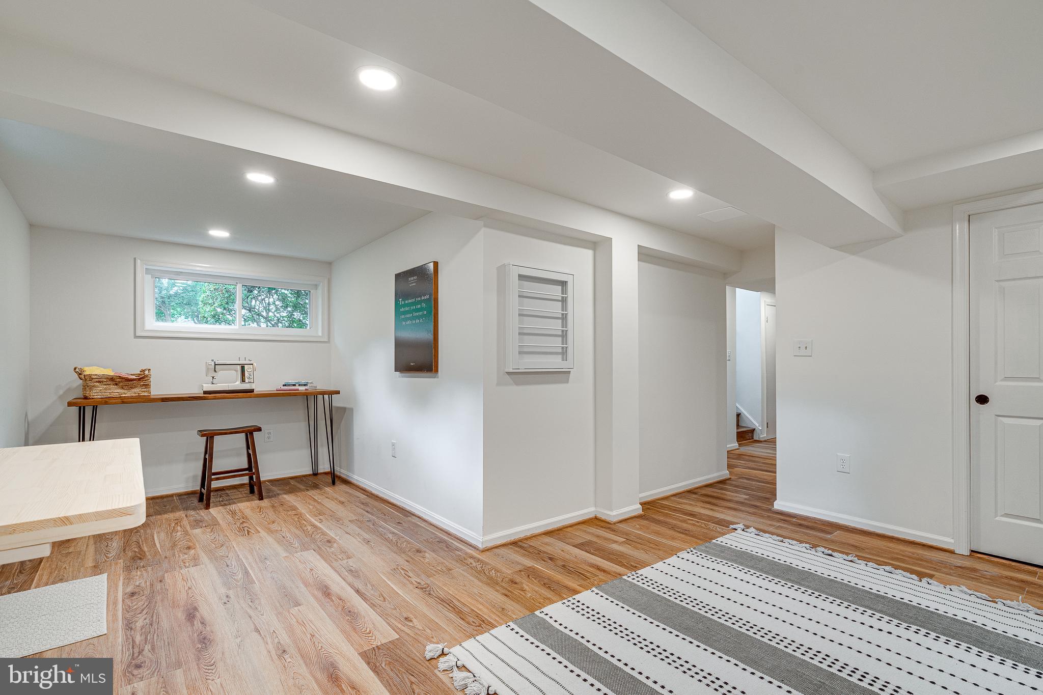 KINGS PARK WEST - Residential