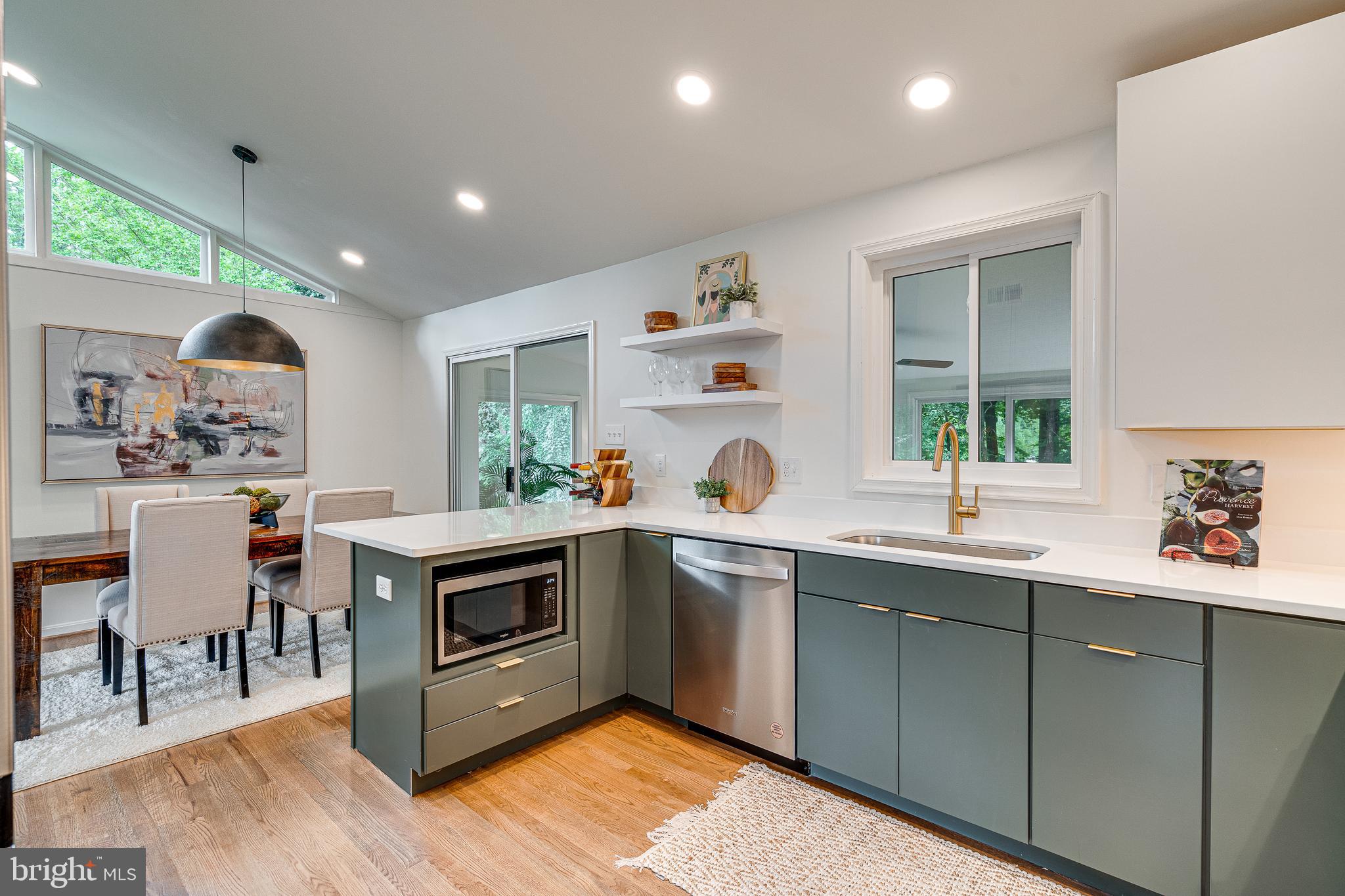 KINGS PARK WEST - Residential