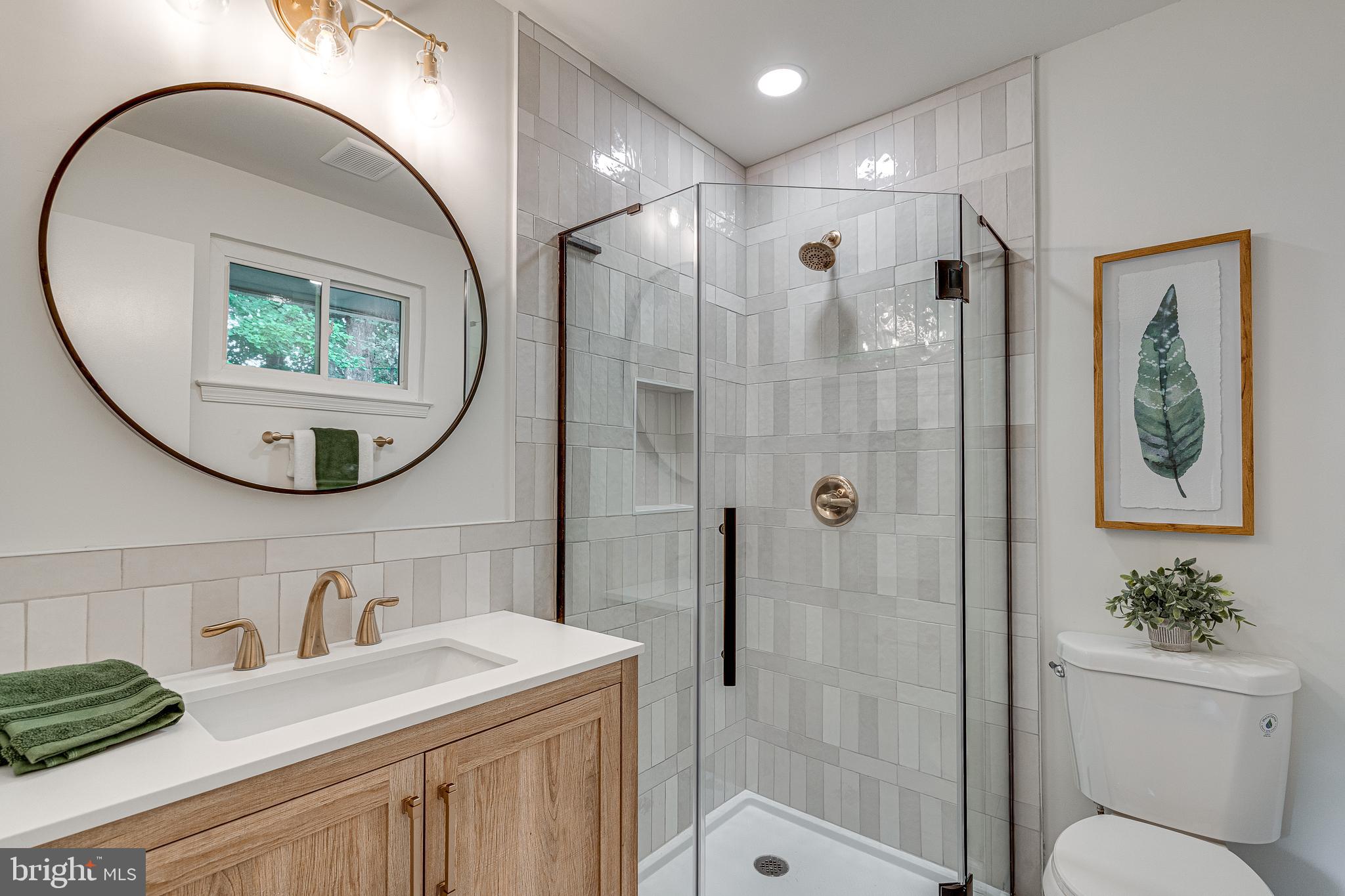 KINGS PARK WEST - Residential