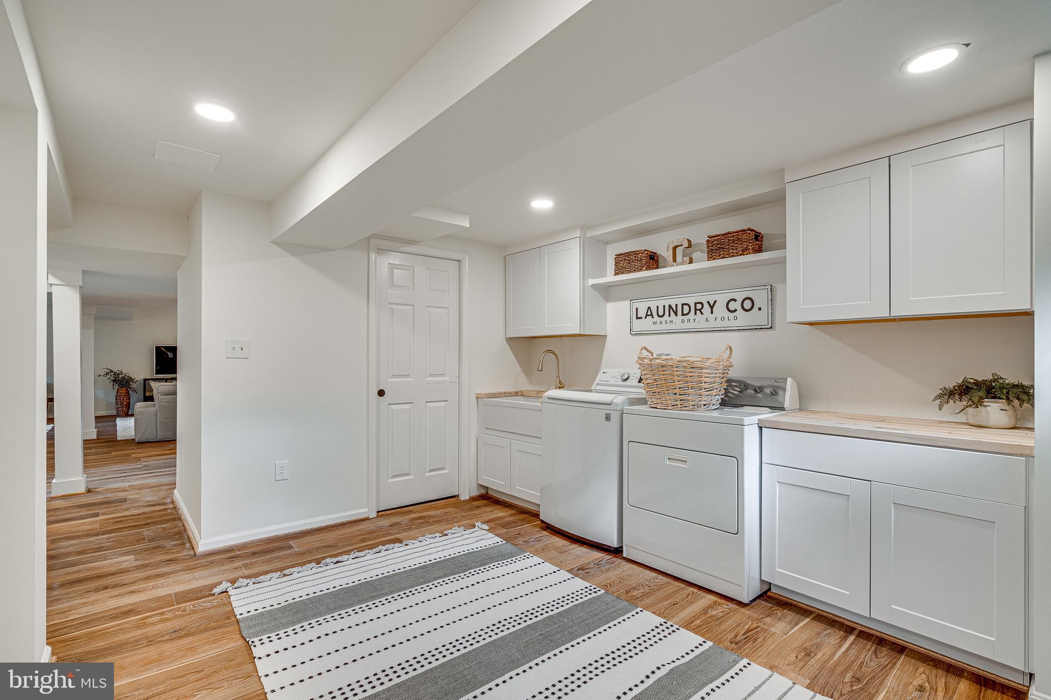 KINGS PARK WEST - Residential