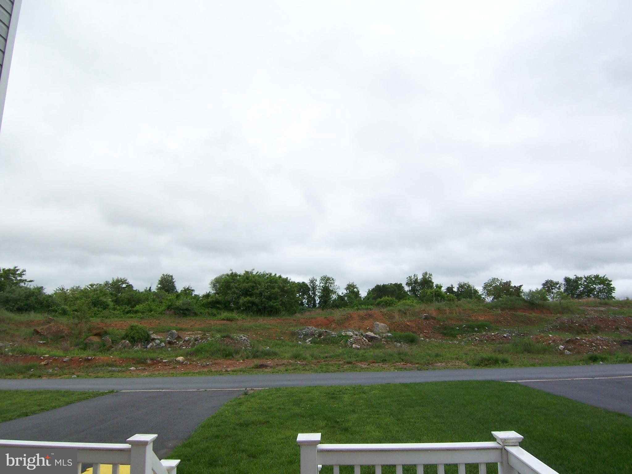 LAKELAND PLACE - Residential