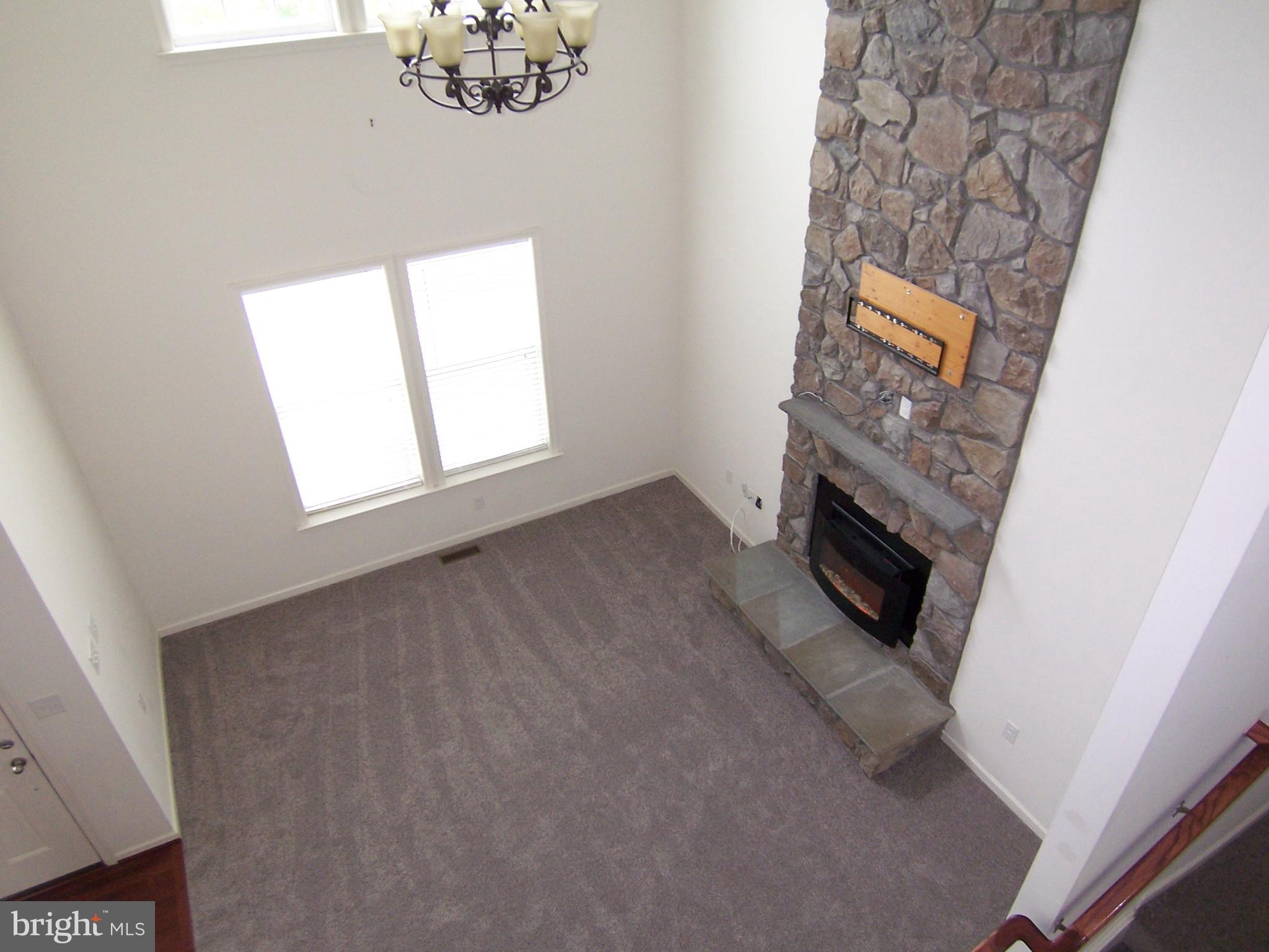 LAKELAND PLACE - Residential