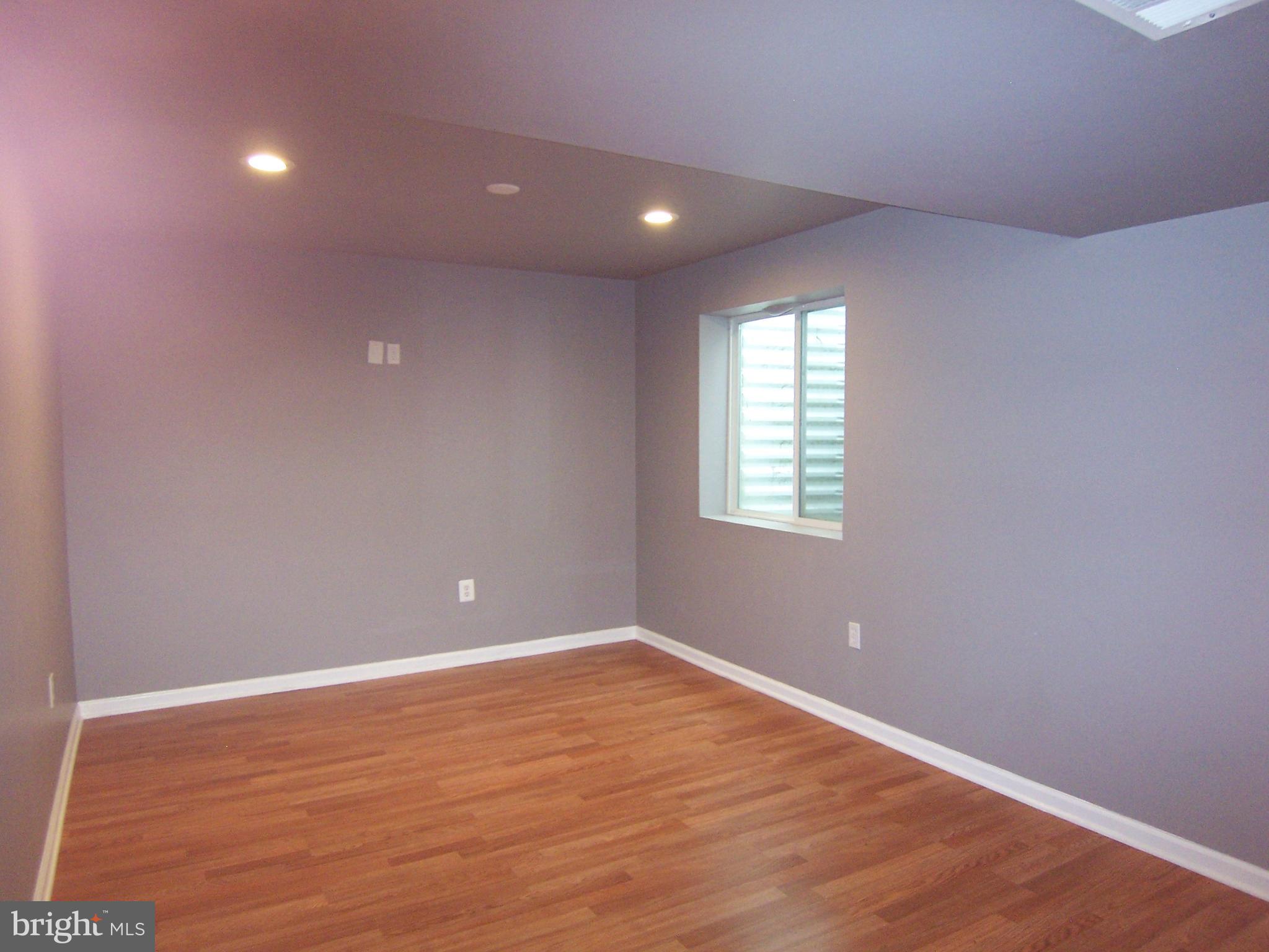 LAKELAND PLACE - Residential