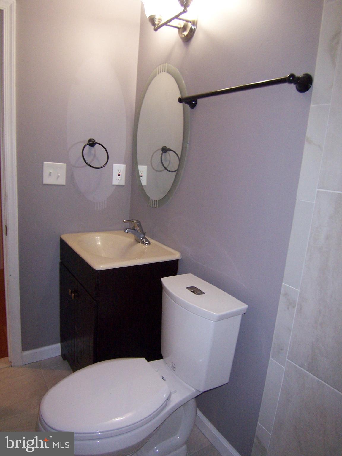 LAKELAND PLACE - Residential