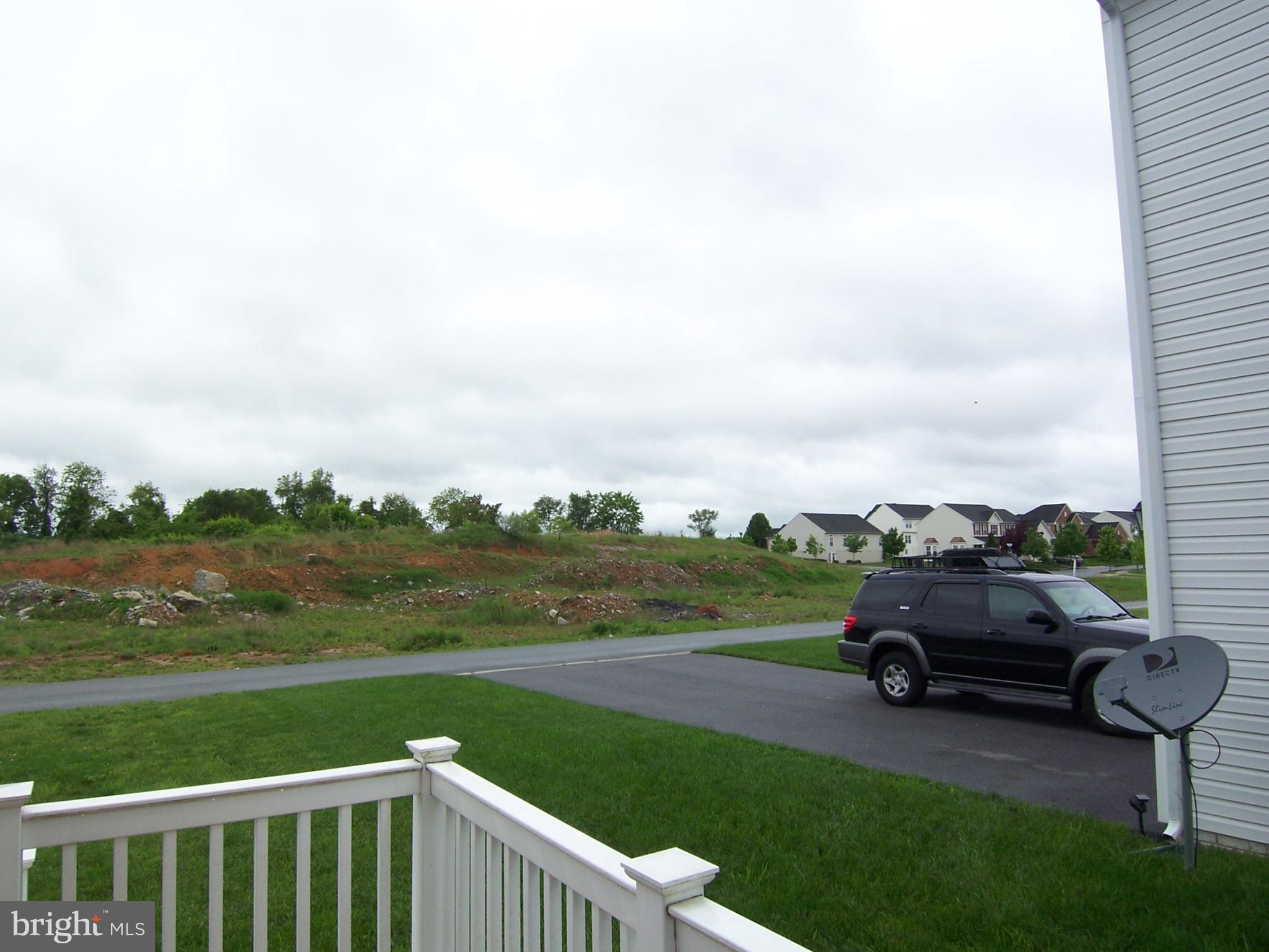 LAKELAND PLACE - Residential