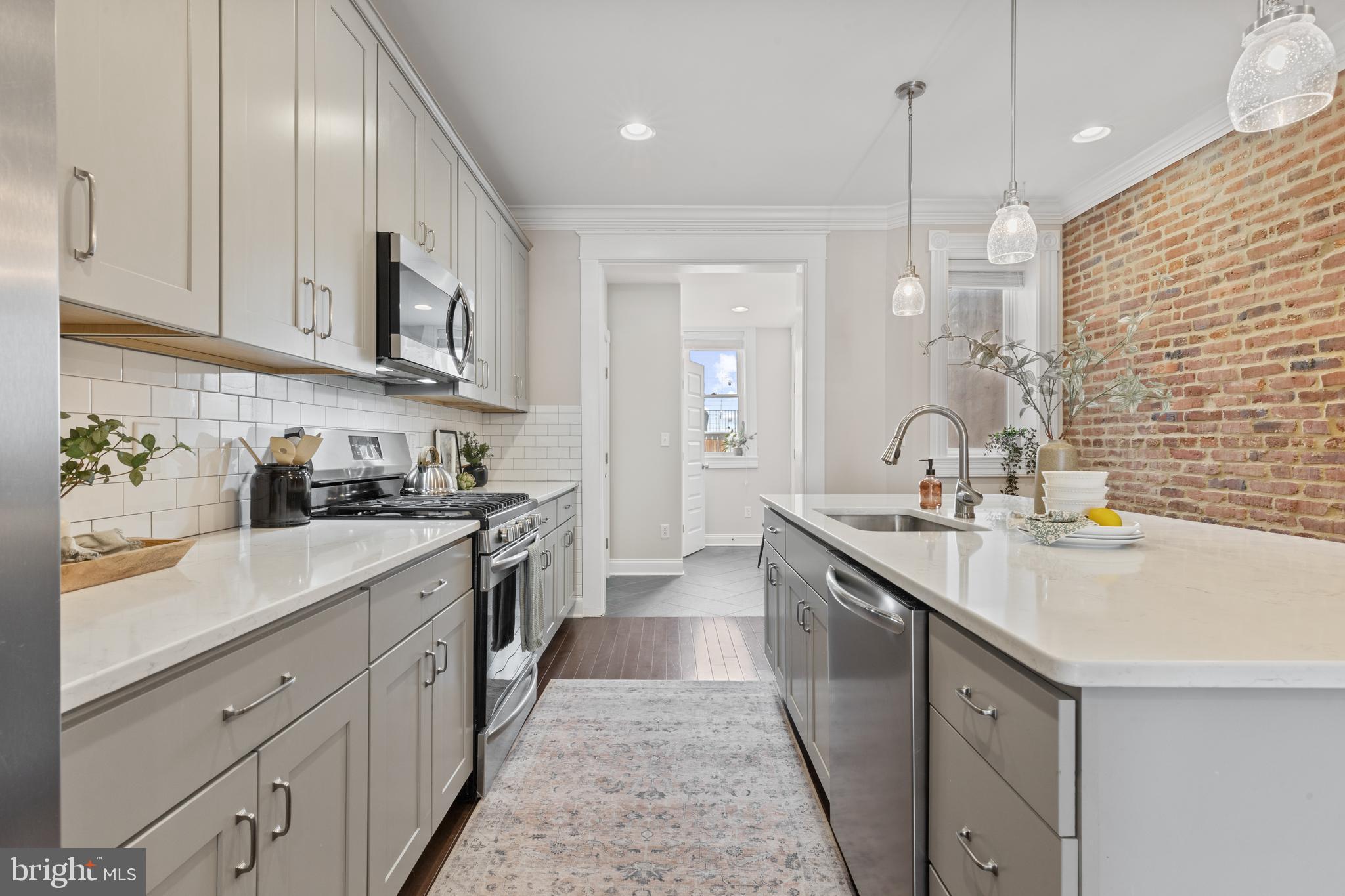 PATTERSON PARK - Residential