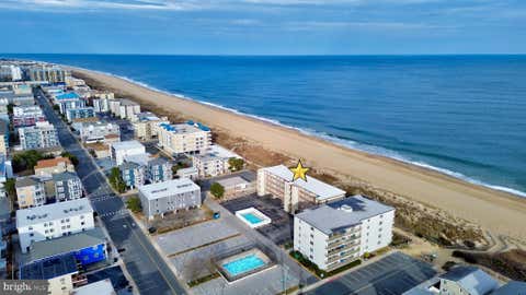 Condo For Sale - 12305 Wight Street #100<br/> Worcester County, OCEAN CITY, MD 21842