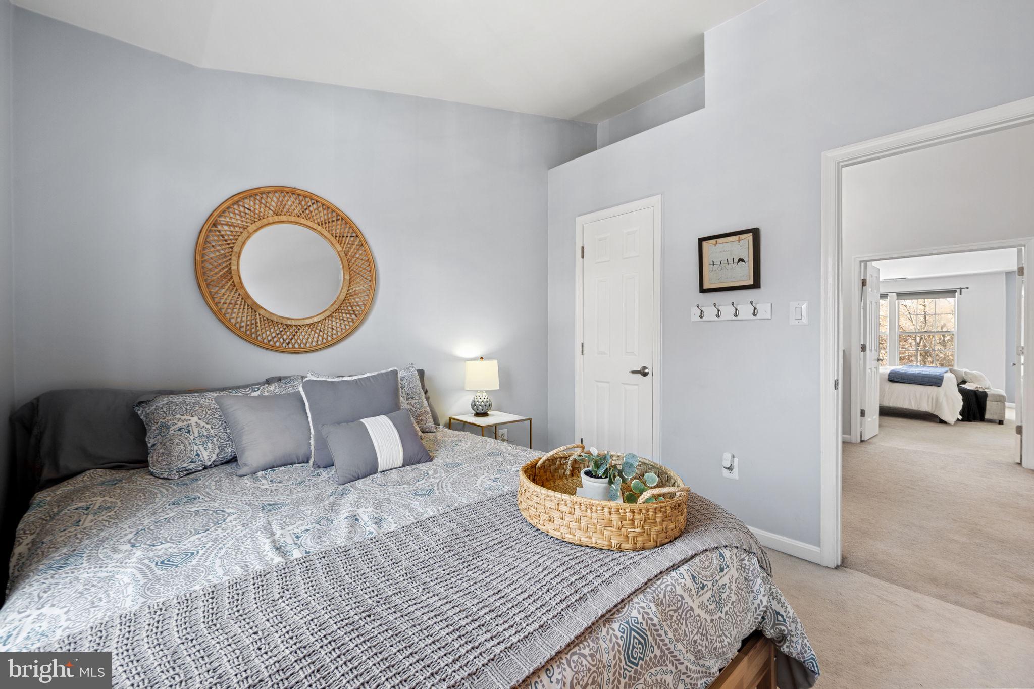 BROADLANDS - Residential