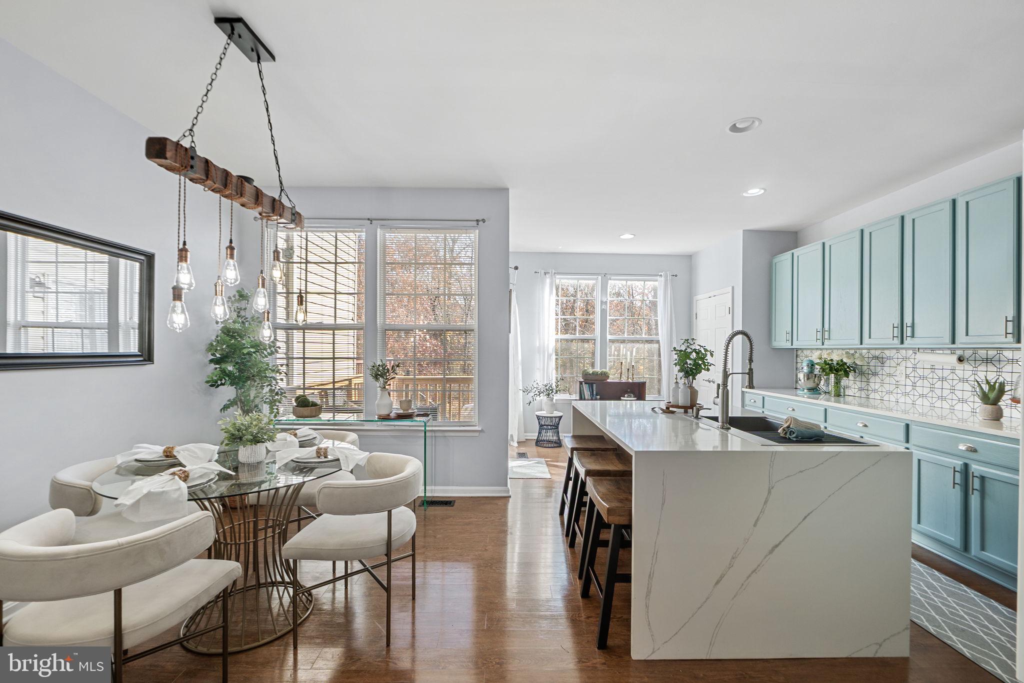 BROADLANDS - Residential