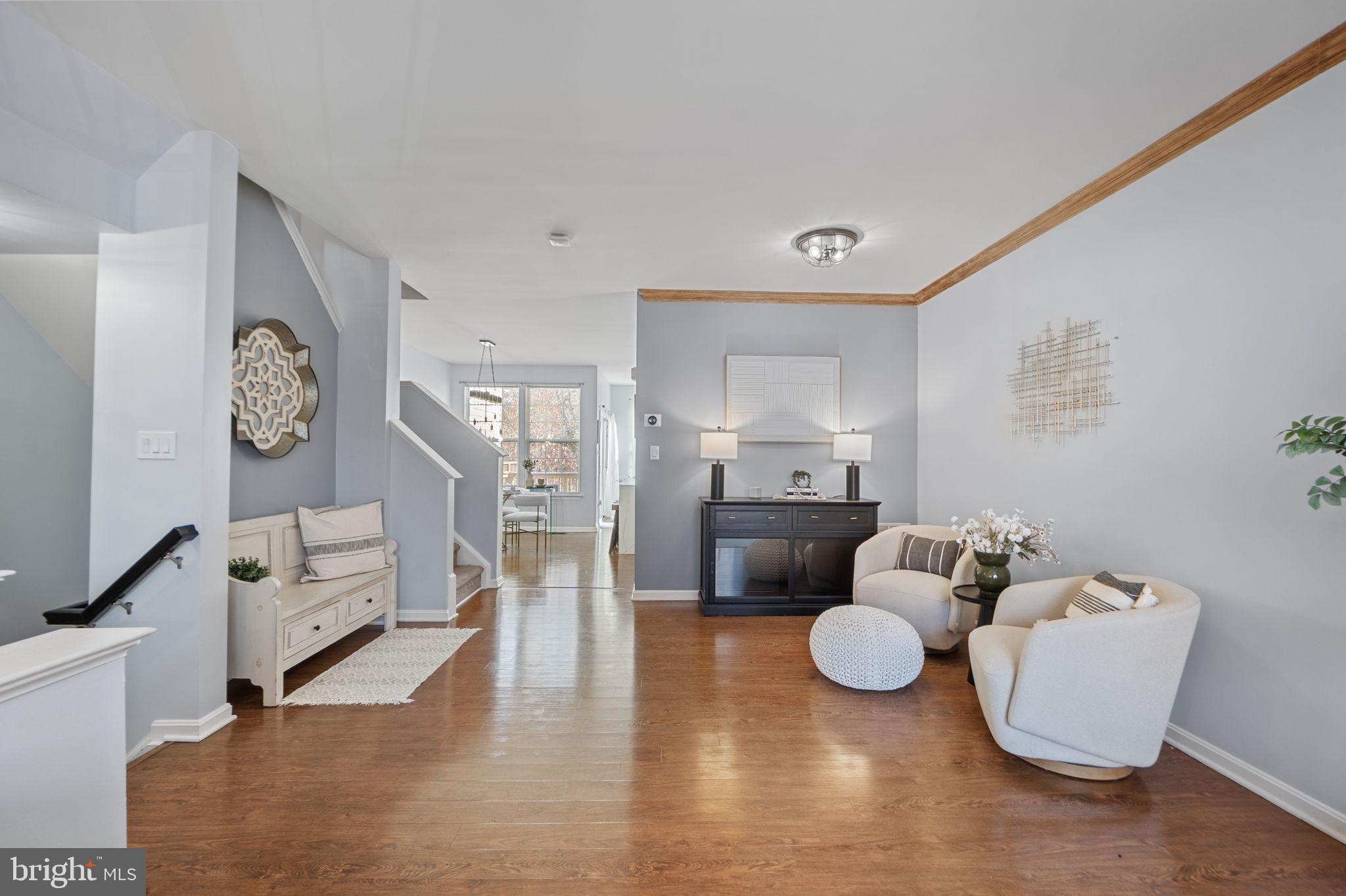 BROADLANDS - Residential