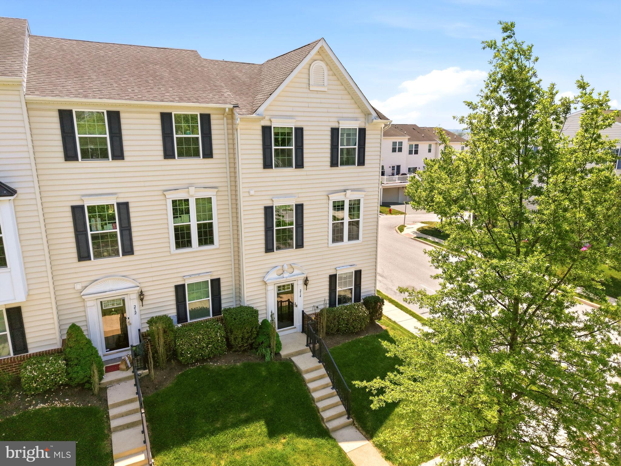 FILLMORE VILLAGE - Residential