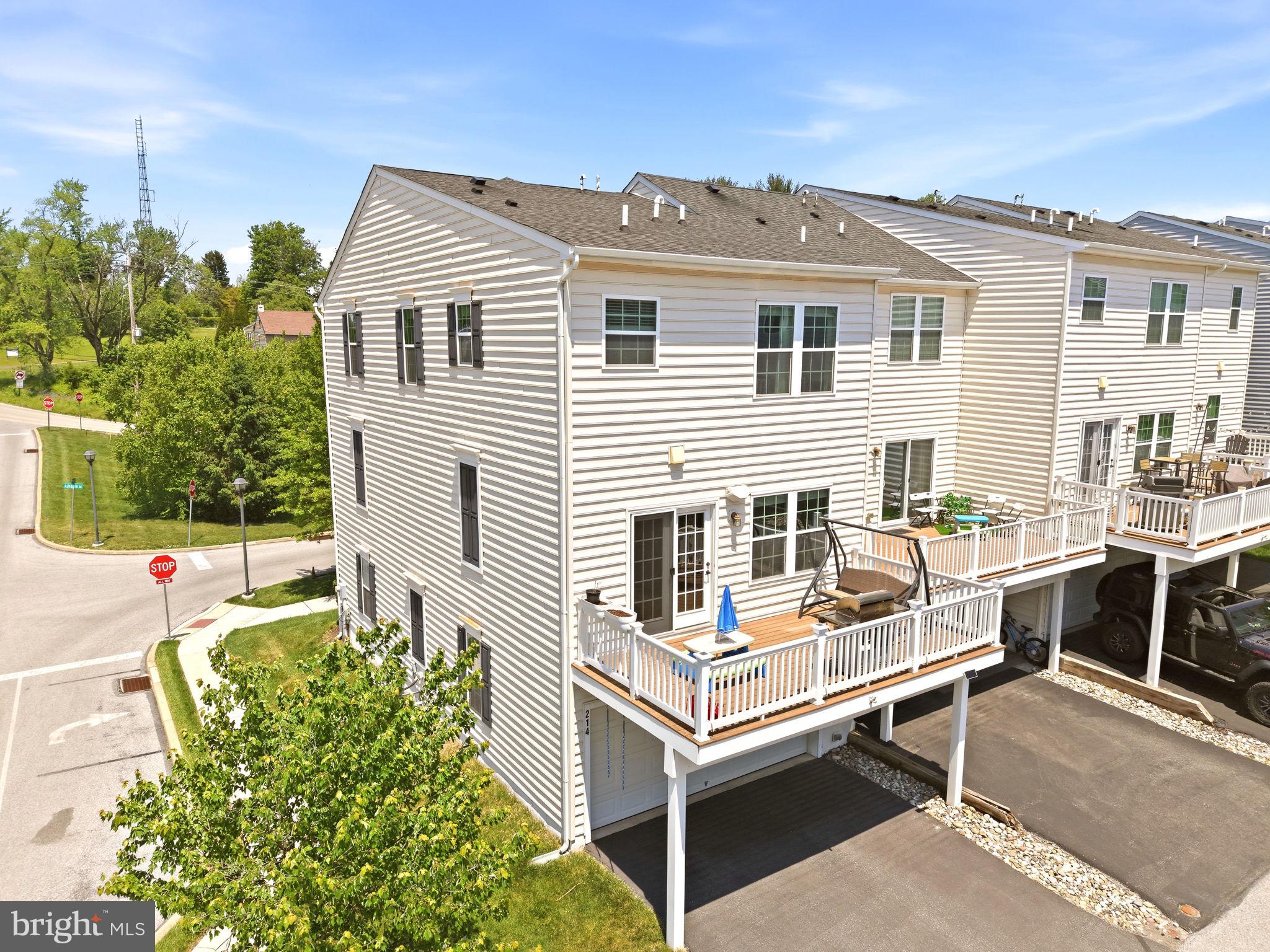 FILLMORE VILLAGE - Residential