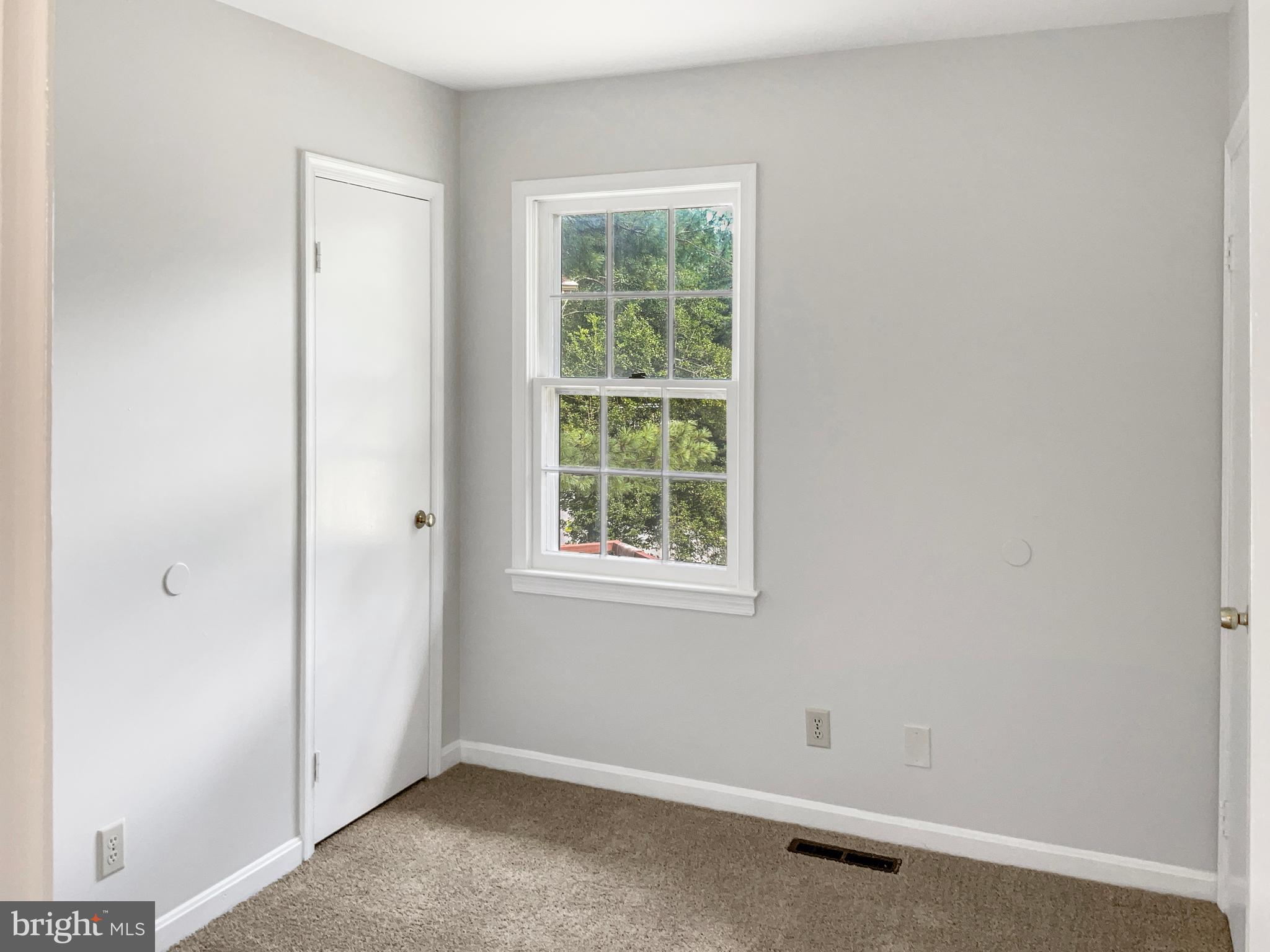 STAFFORD OAKS - Residential